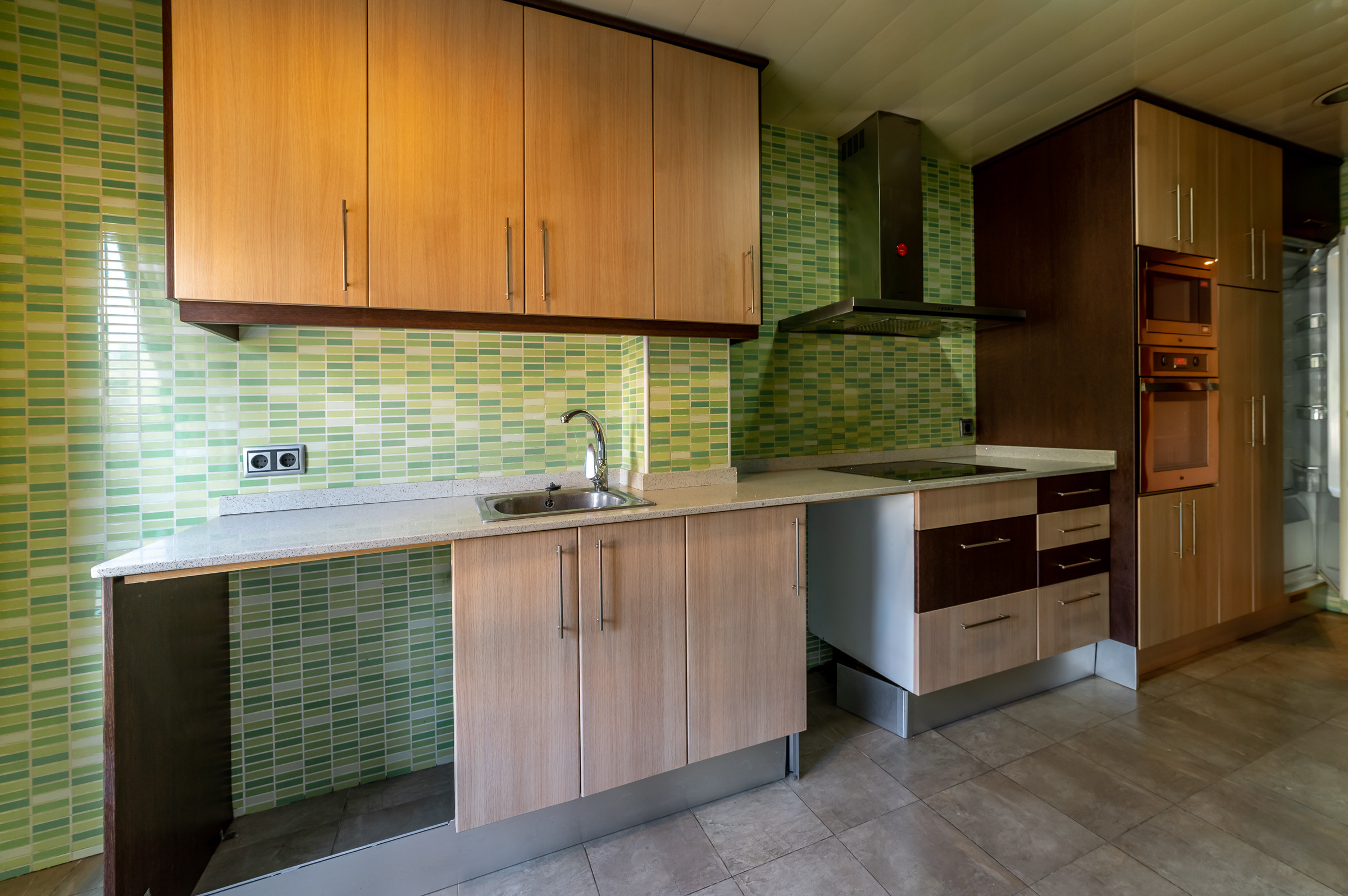 Interiores. Photographer, designer, contentmaker Ivan Batin