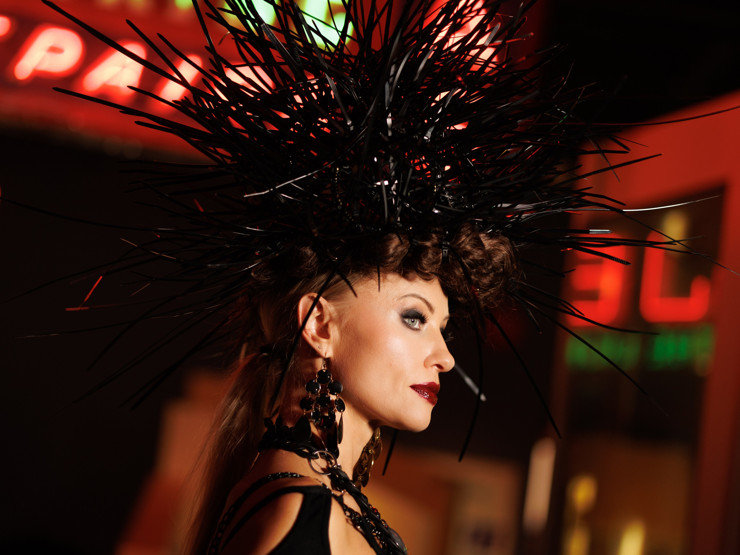 International Fashion Gala 2025 — Backstage. Yana Bobrova | Artistic Photography