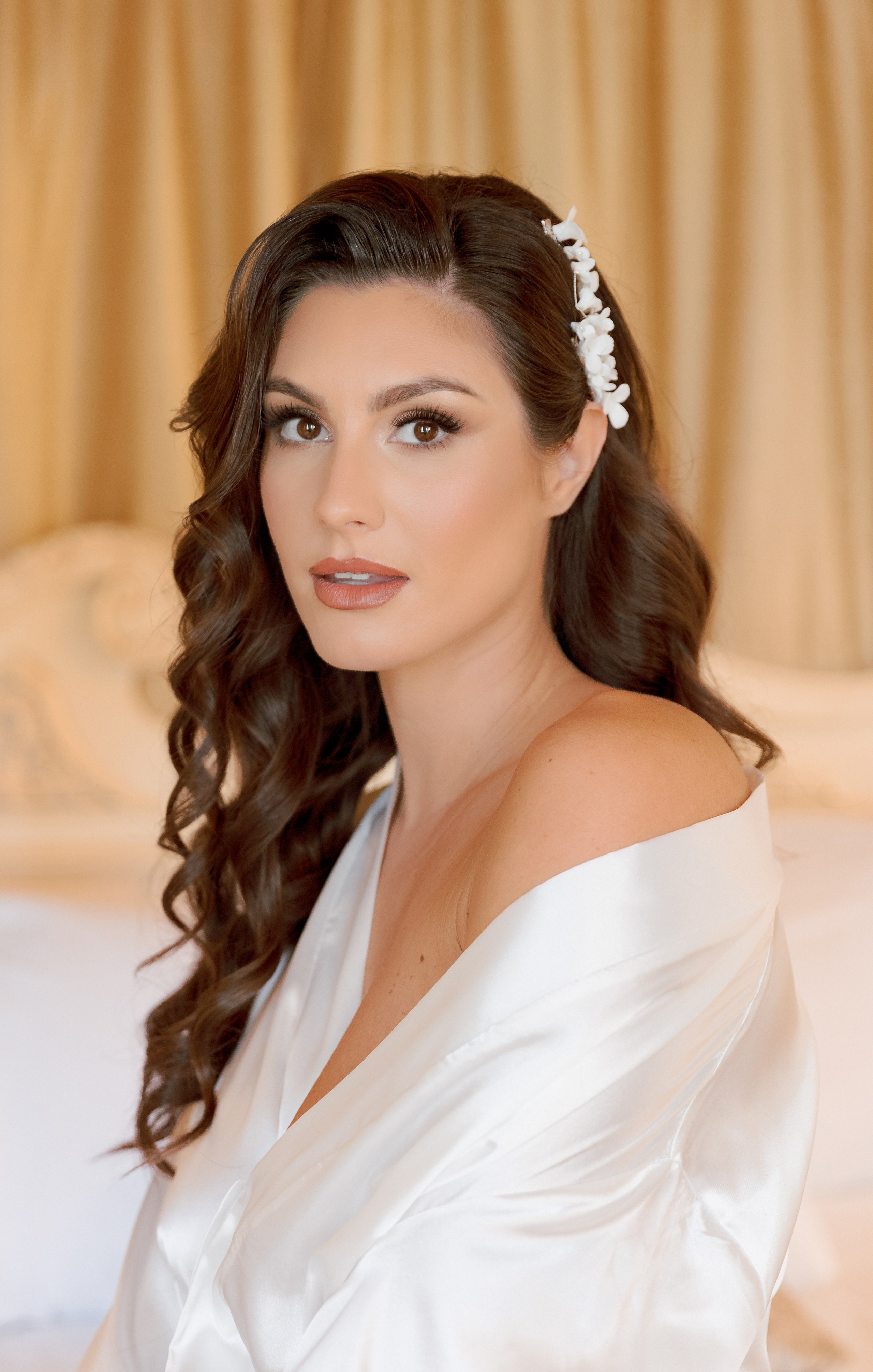 Regal Romance | Editorial Photoshoot at Gosfield Hall, London Estat. YES I DO PRODUCTION — Wedding photography&videography