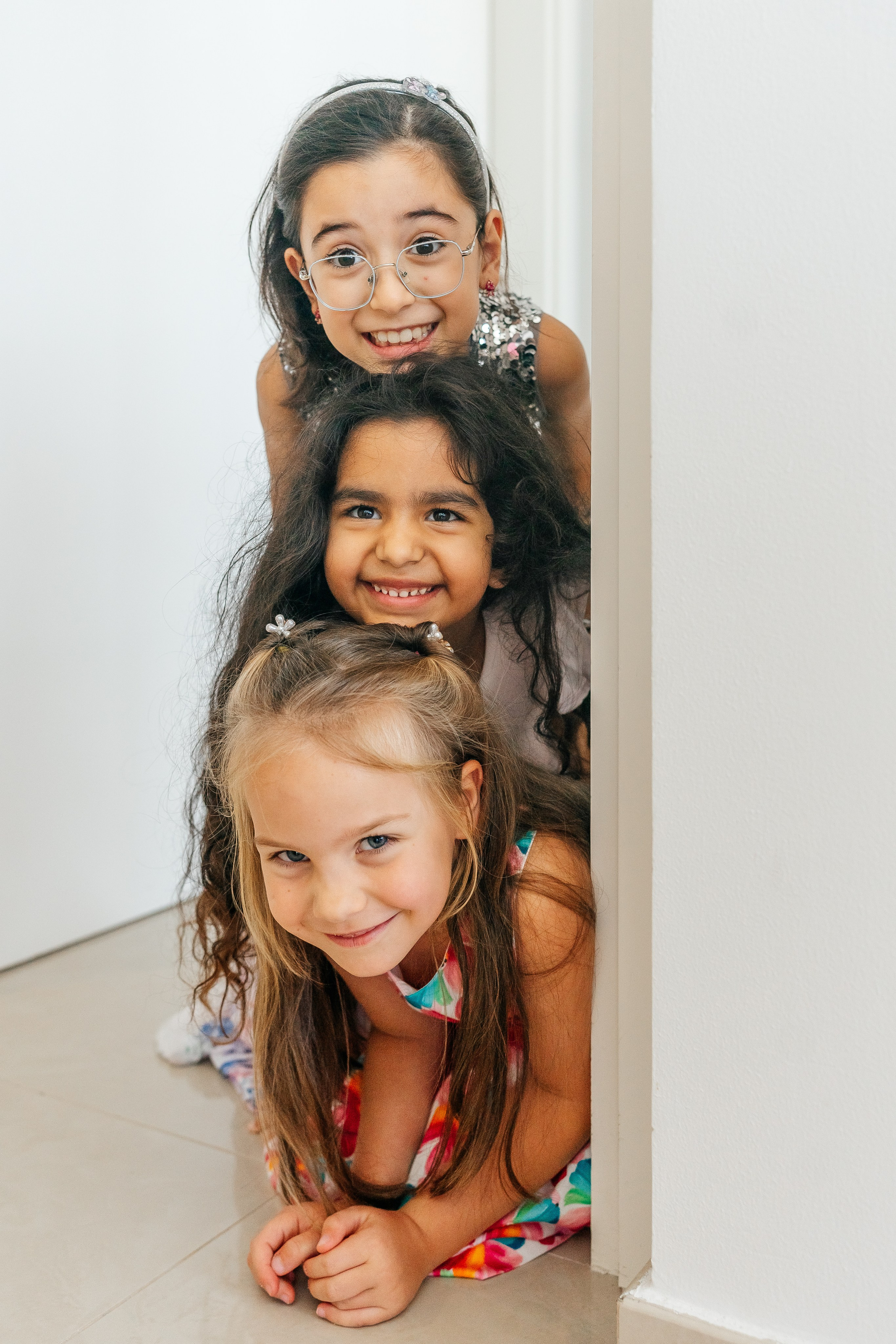 🎂 Birthday Photoshoot Abu Dhabi, Dubai | Professional Kids Birthday Photography. Professional Photographer Abu Dhabi, Dubai — Yulia Ismoilova | 2025