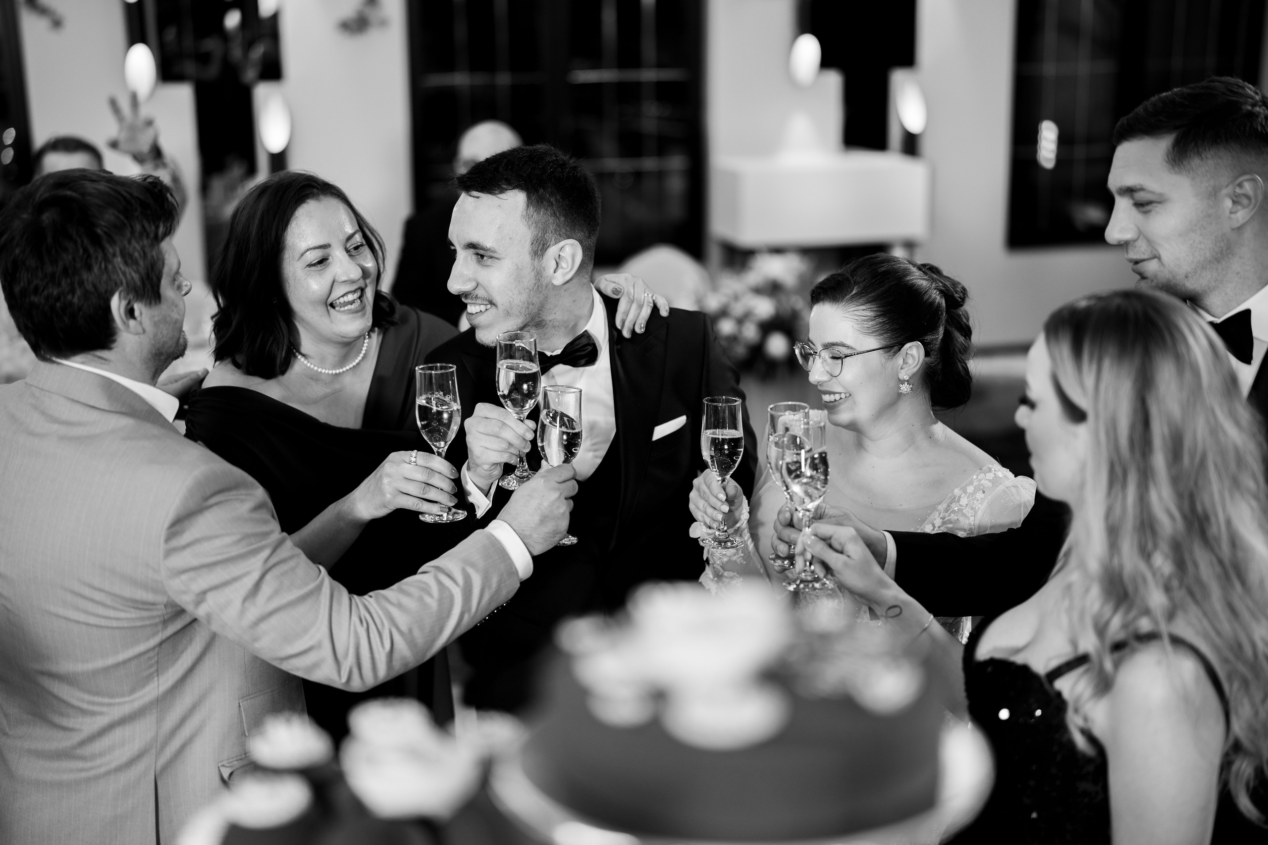 PARTY. Gabriel Florea — Fotograf nuntă București