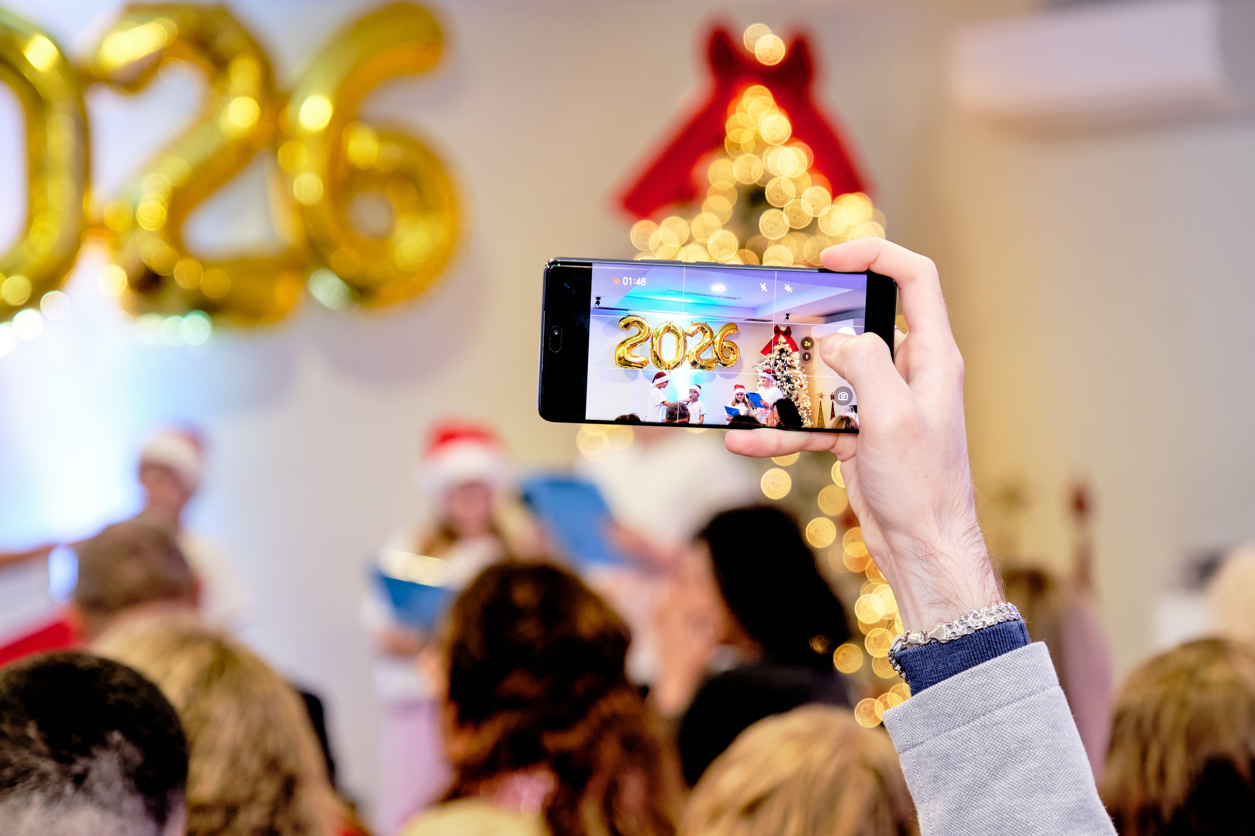 Фоторепортаж з благодійного Новорічного балу у Чорногорії. Портретний фотограф Альона Новгородцева