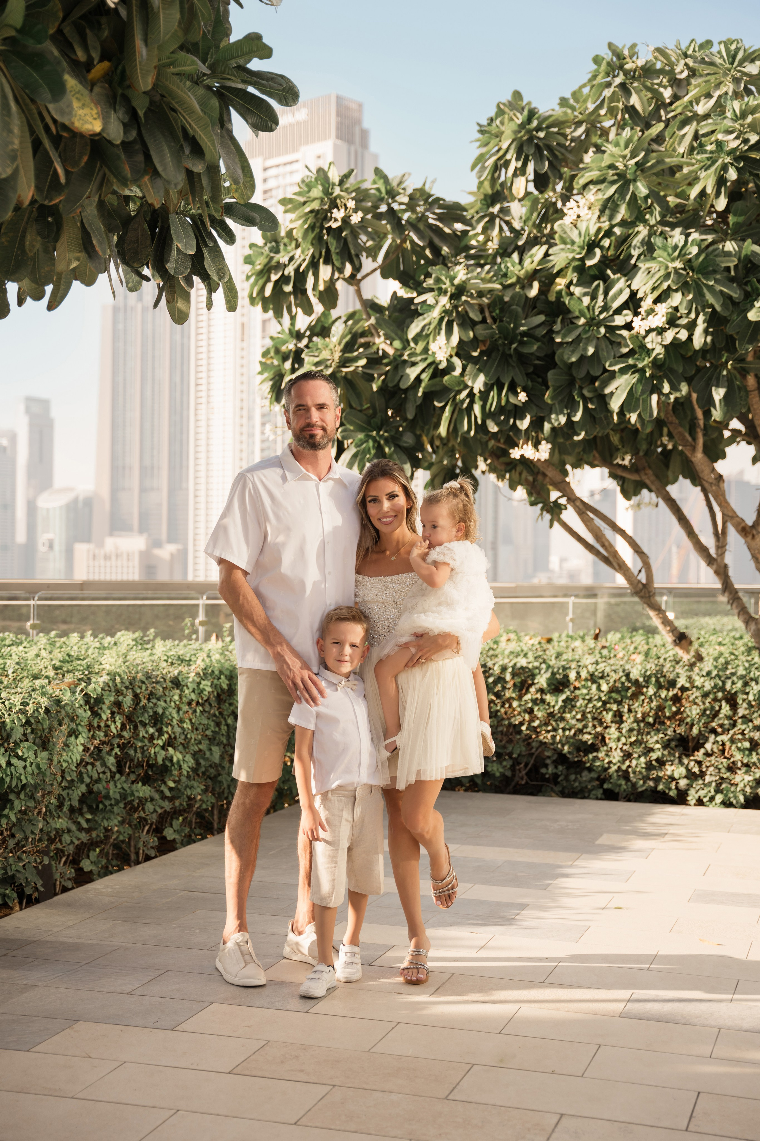 The heart of the city. Angela Iakovleva — Family Photographer in Dubai