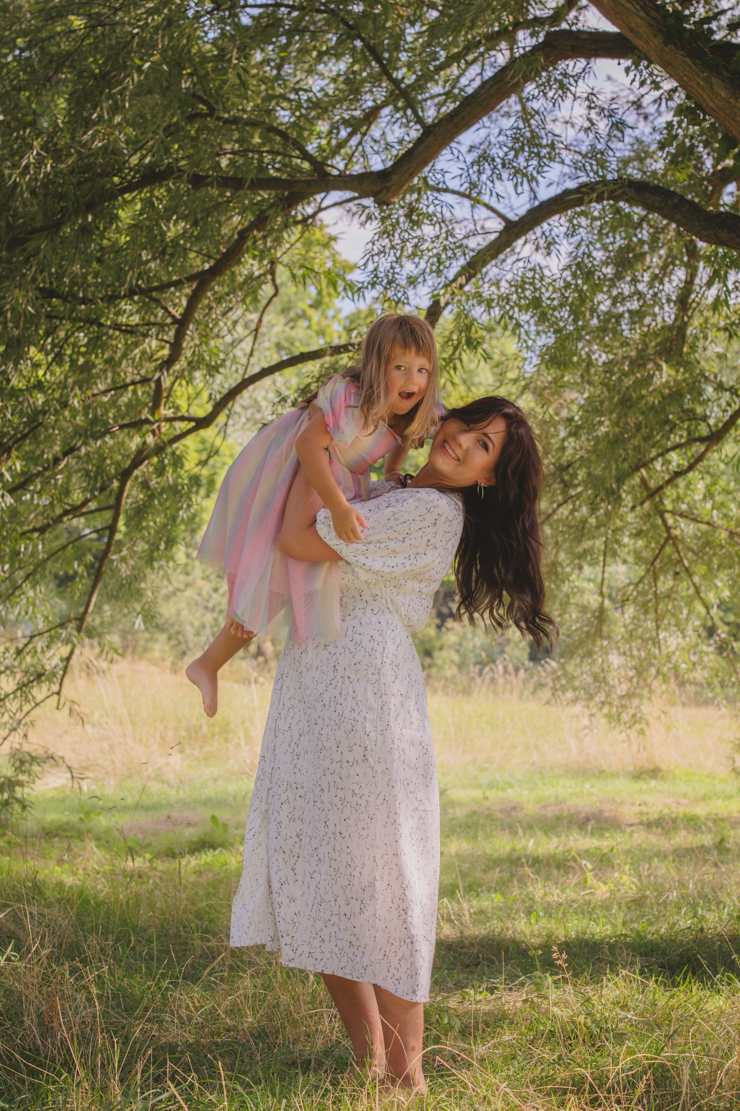 Family Photoshoot in Leipzig, Germany. Outdoor Photography by Kristina Kozheltsova. Kristina Kozheltsova- Soulful Portrait&Lifestyle&Love Story Photographer in Leipzig, Germany