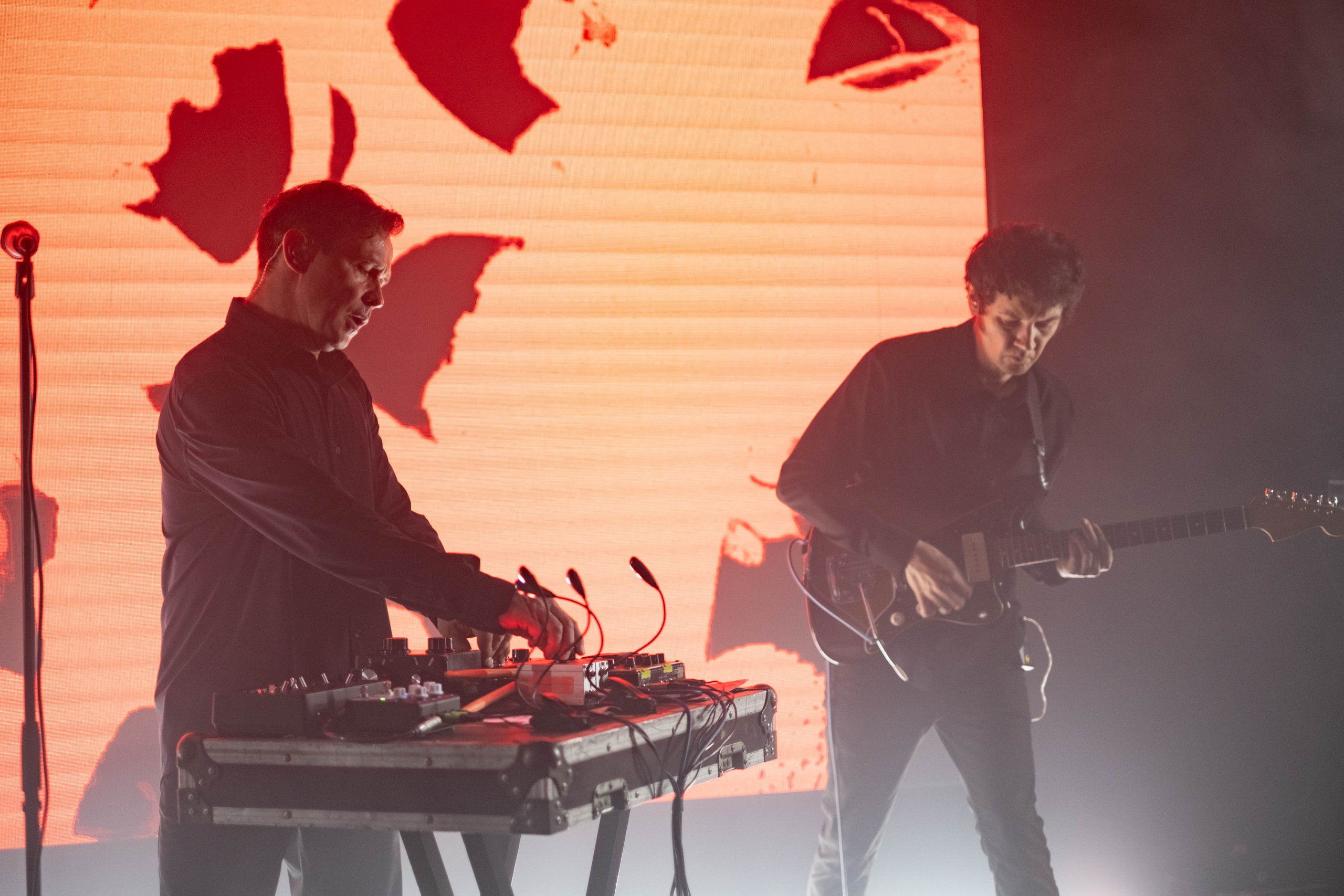 Dolphin @ 7 Fridays @ 06.05.25