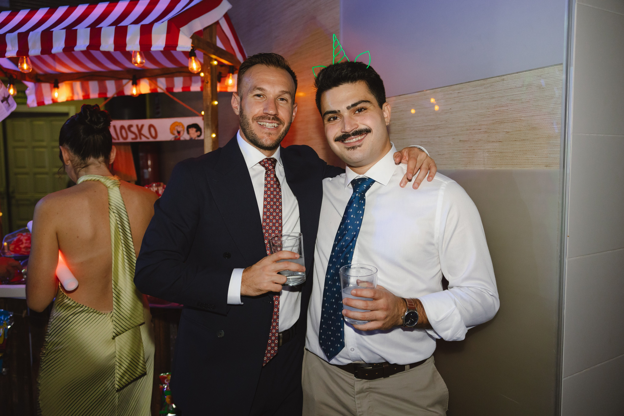 EVA & GUILLE. Fotógrafo y Videografo de bodas y eventos