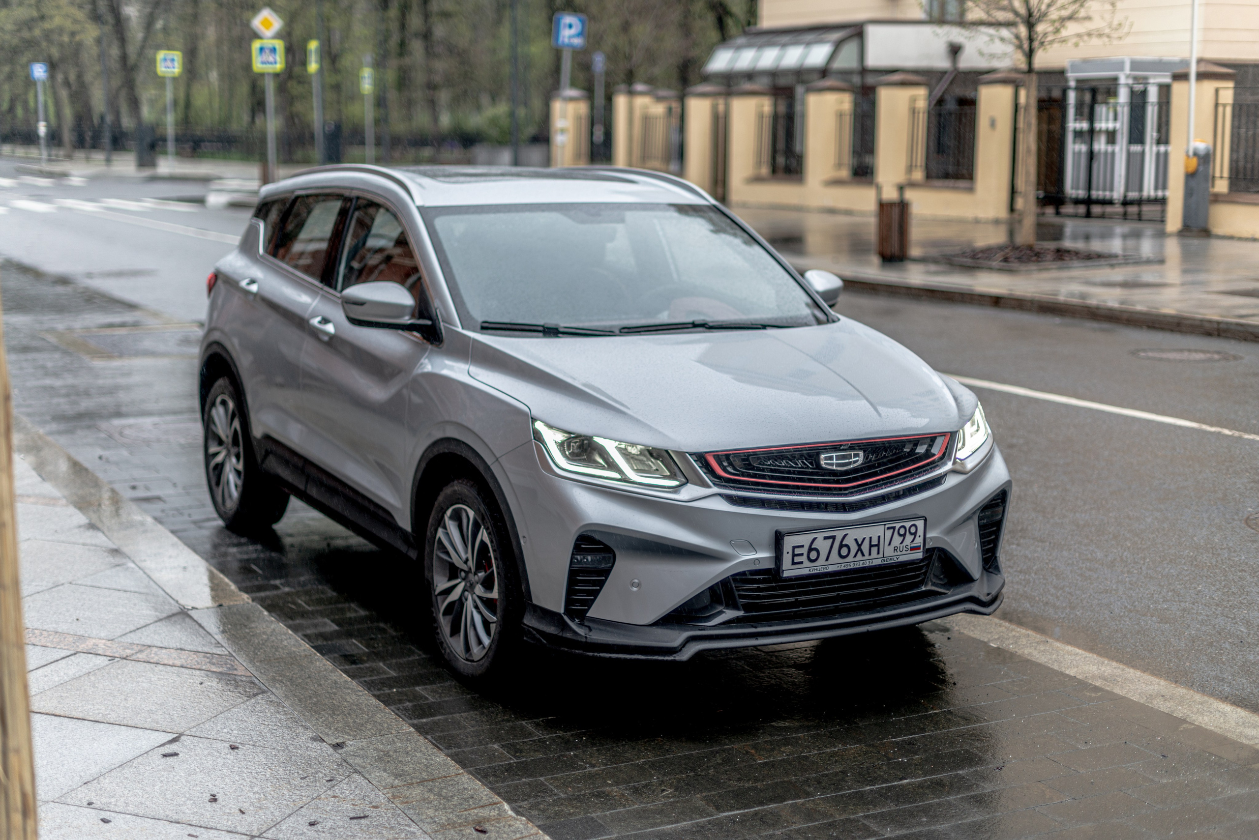 Фотосъемка автомобиля Geely Coolray. ФОТОГРАФ МЕКСИКА КИНТАНА-РОО