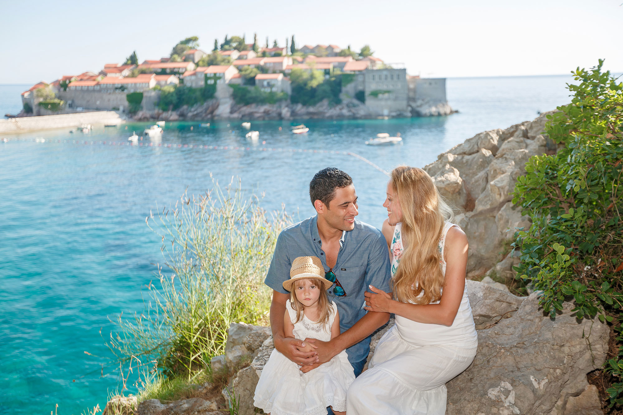 Milocer ve Sveti Stefan Montenegro'da aile fotoğrafı çekimi