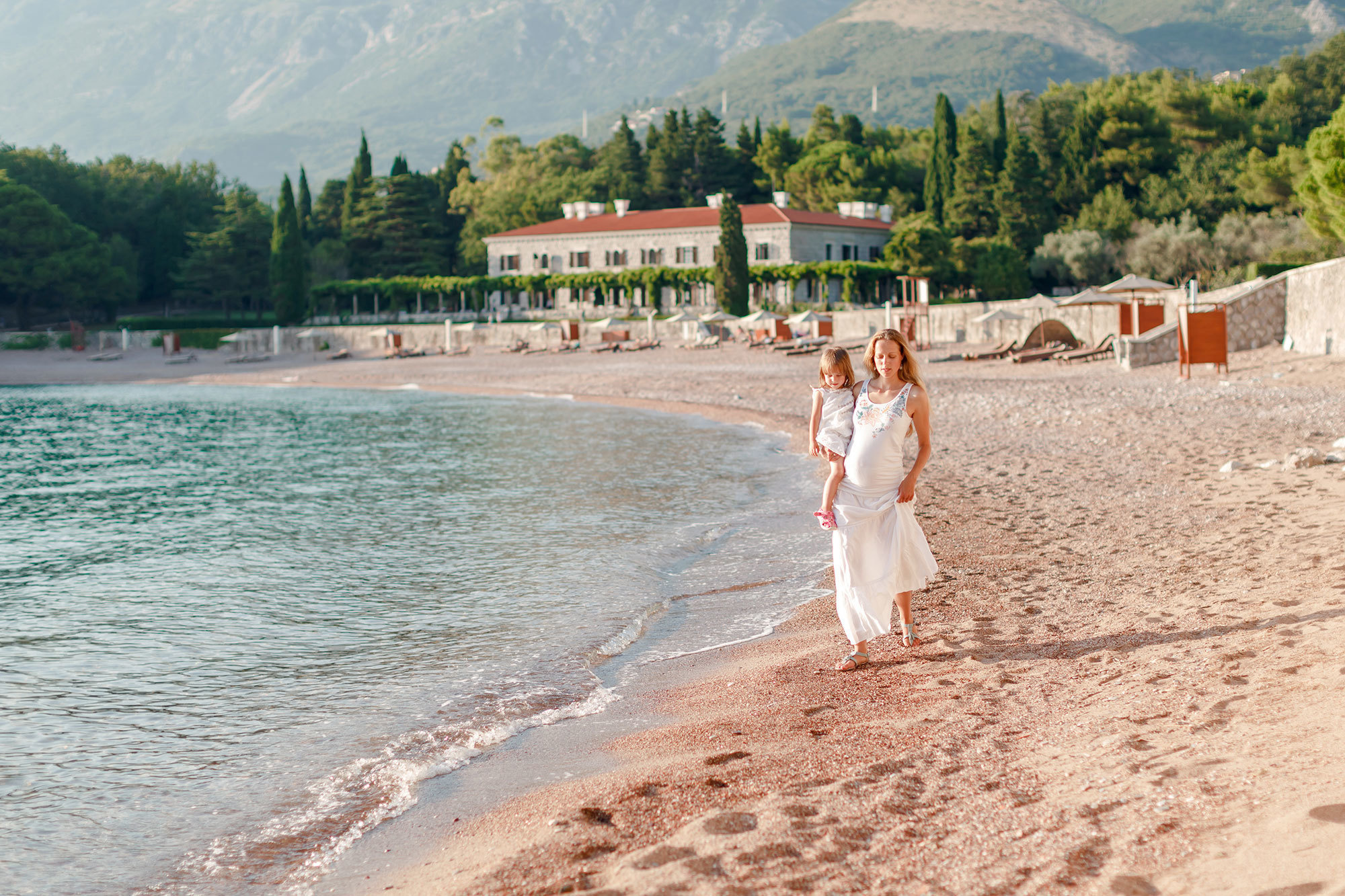 Milocer ve Sveti Stefan Montenegro'da aile fotoğrafı çekimi