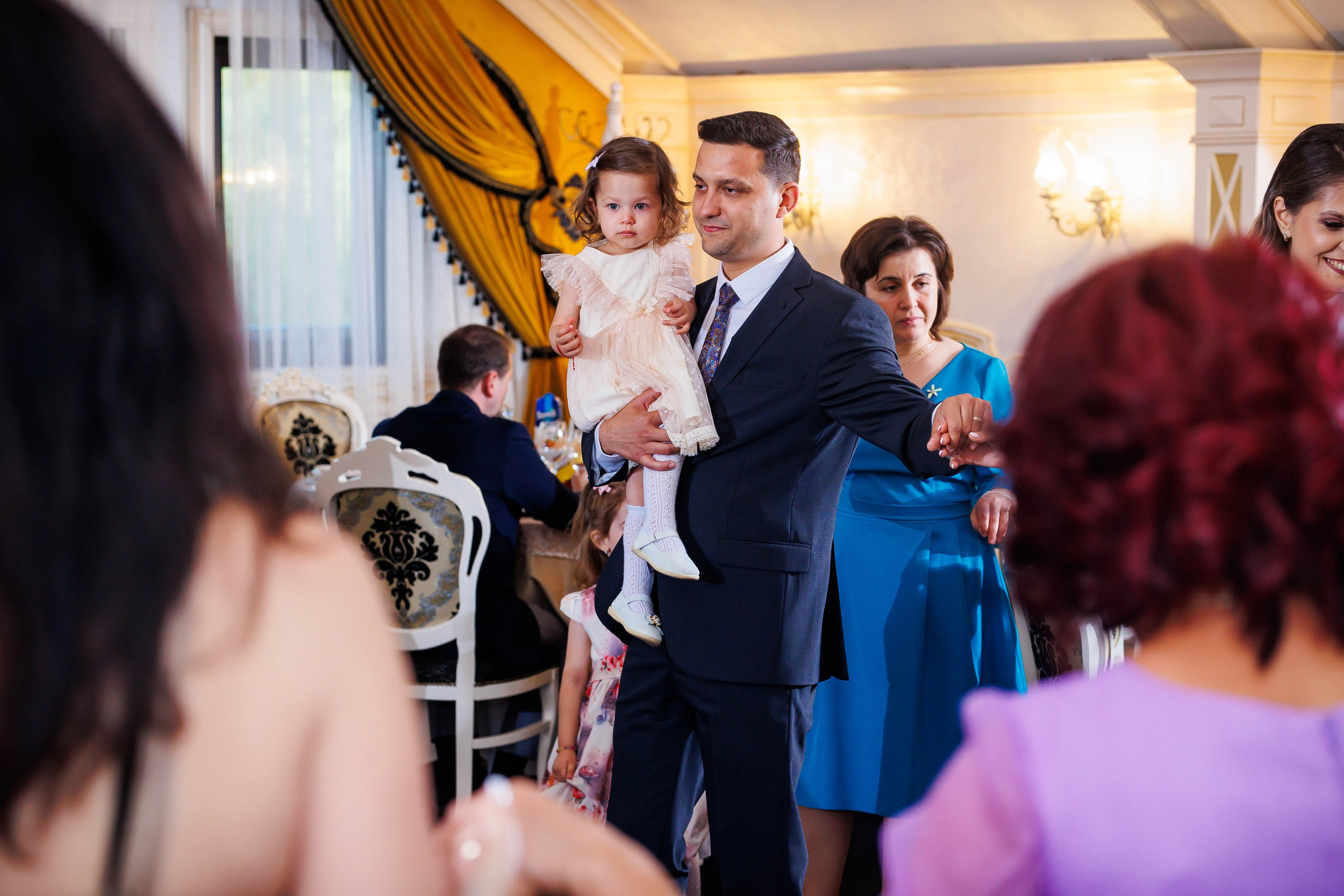 Botez. Dream Studio Galați – ședințe foto profesionale pentru familie, portrete și evenimente