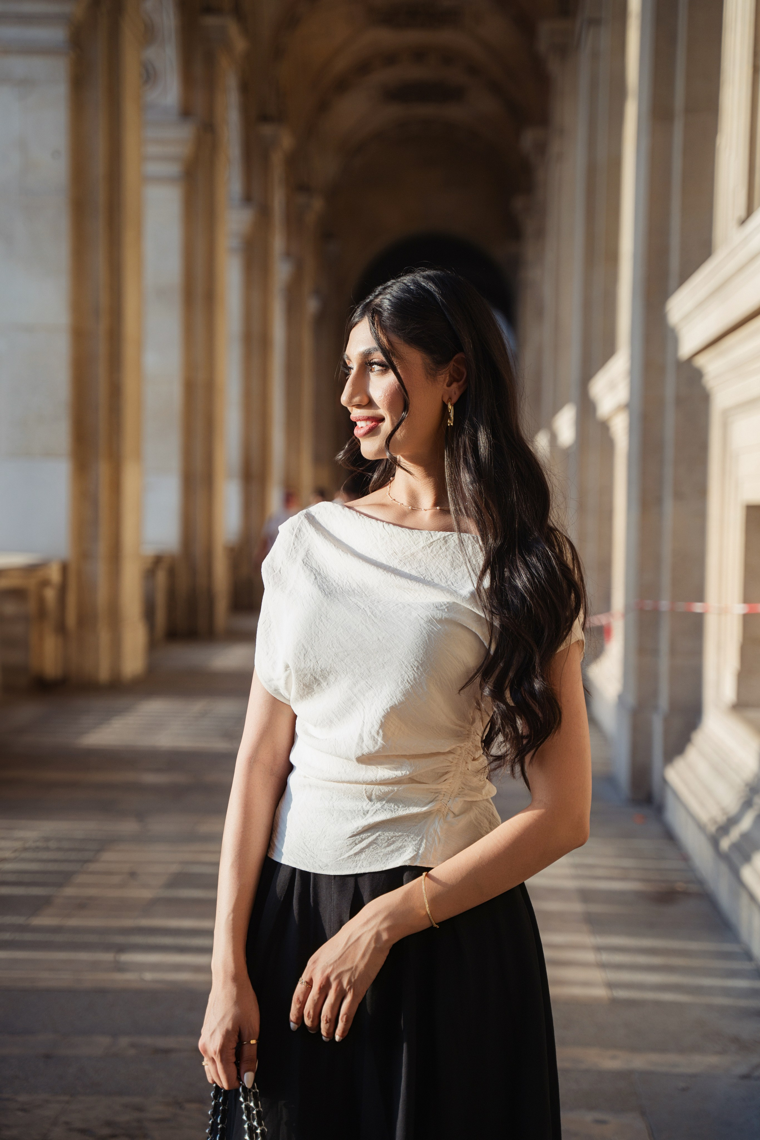 Naila (4 hours). Photographer in Paris|Solo and groups, portraits & content, couples photo-shoot in Paris at the best locations