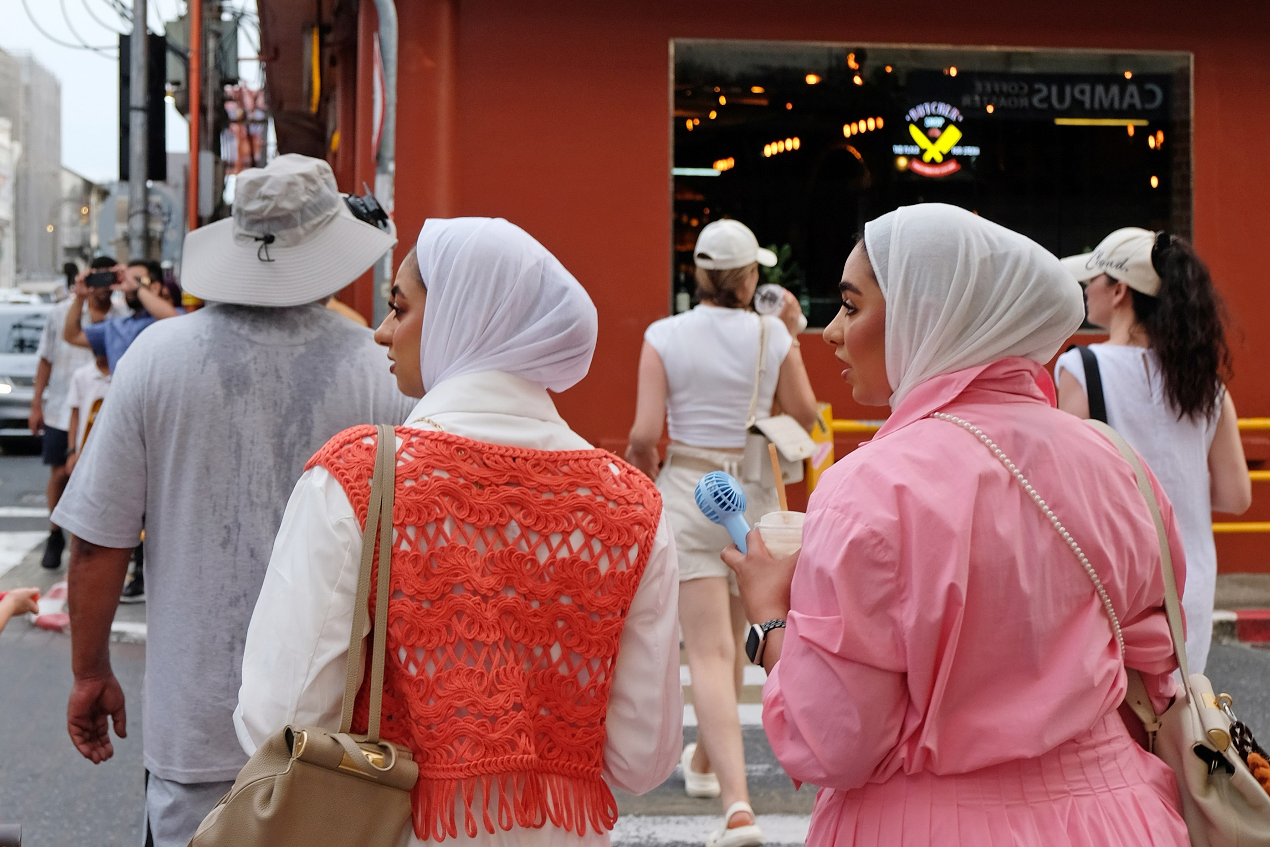 Документальные моменты из жизни города. Пхукет. Портретный фотограф Алена Новгородцева