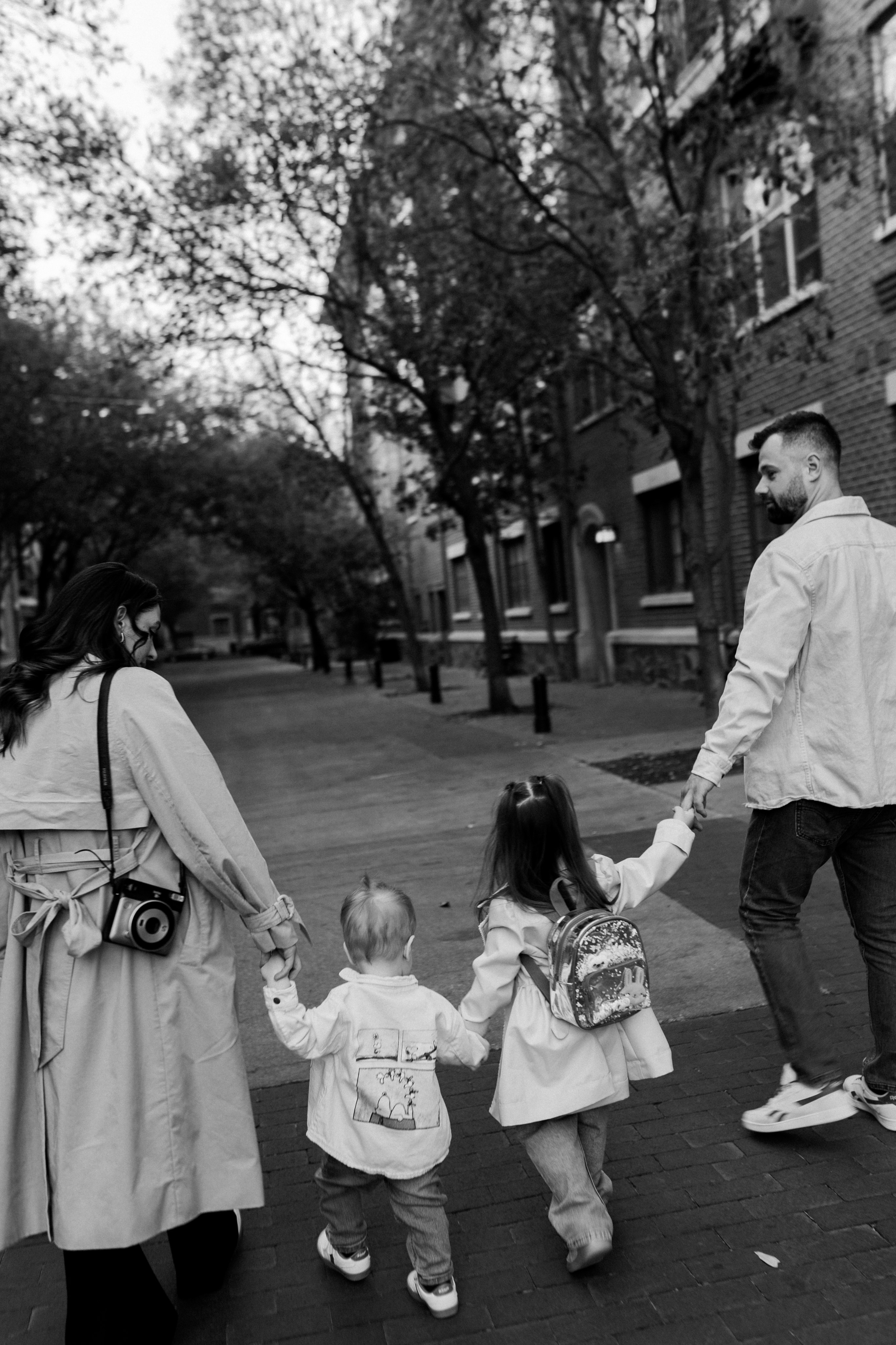 LOCATIONS. Photographer in Dallas