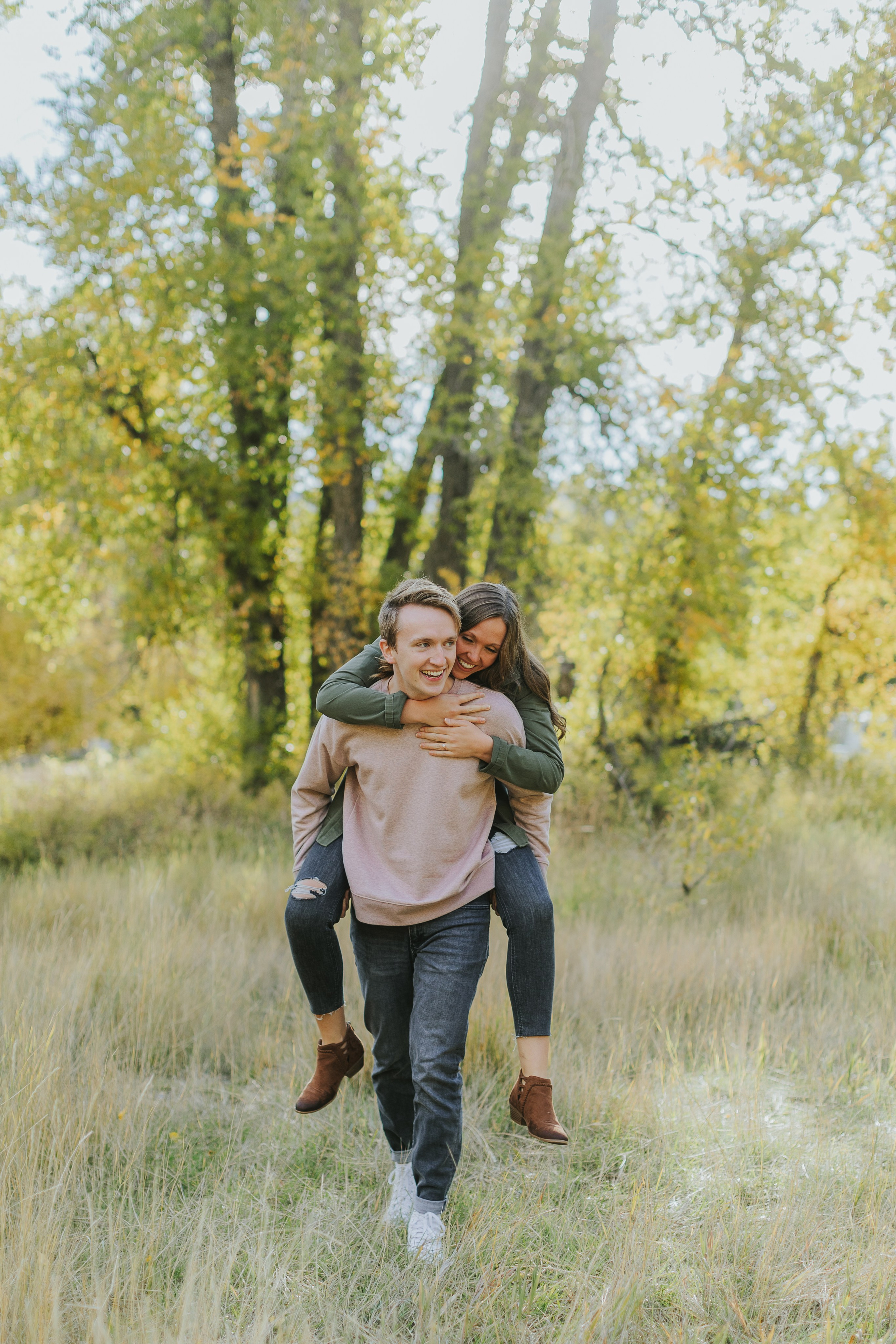 Chris + Becca. Utah Family Photographer