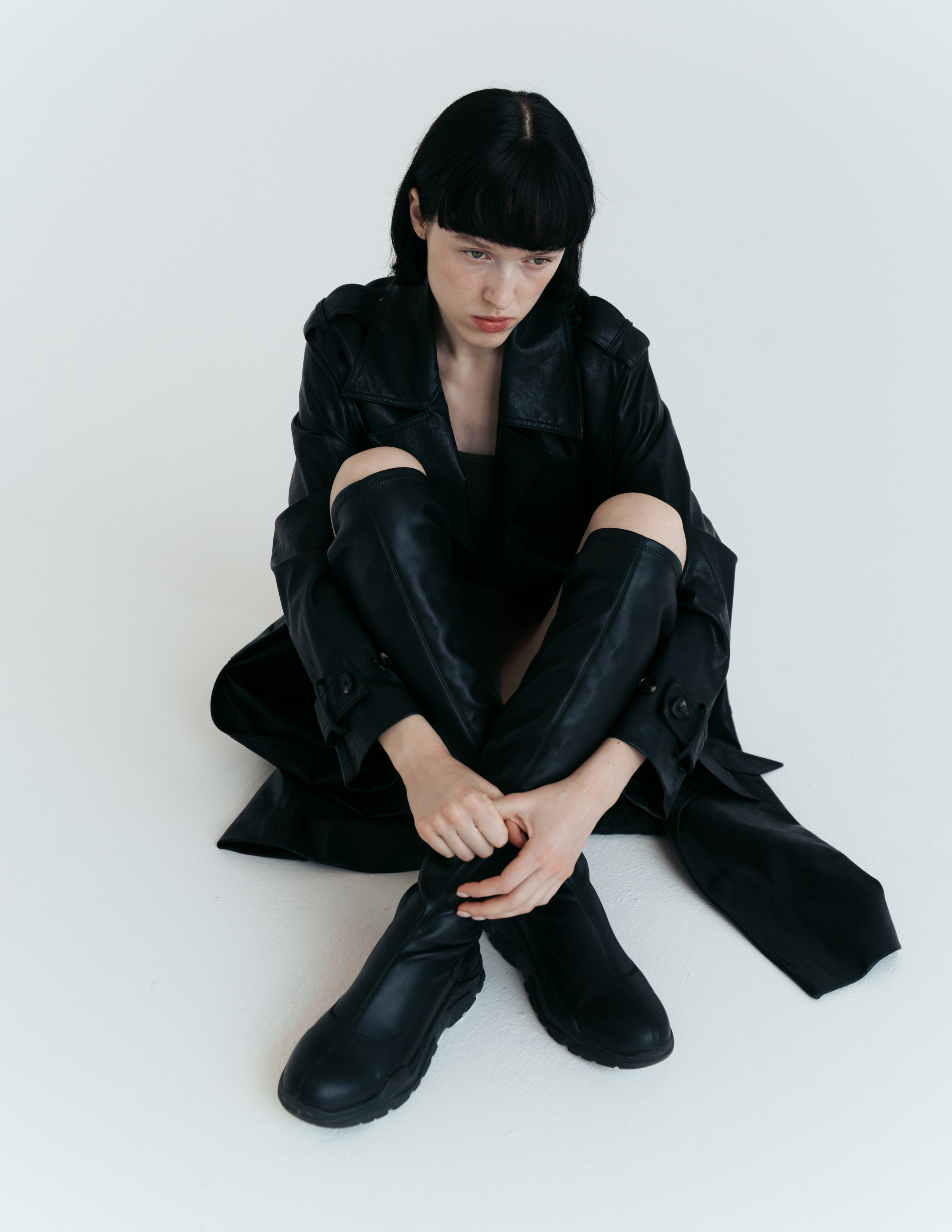 Q. Alisha Geva женский портретный фотограф в Дубае