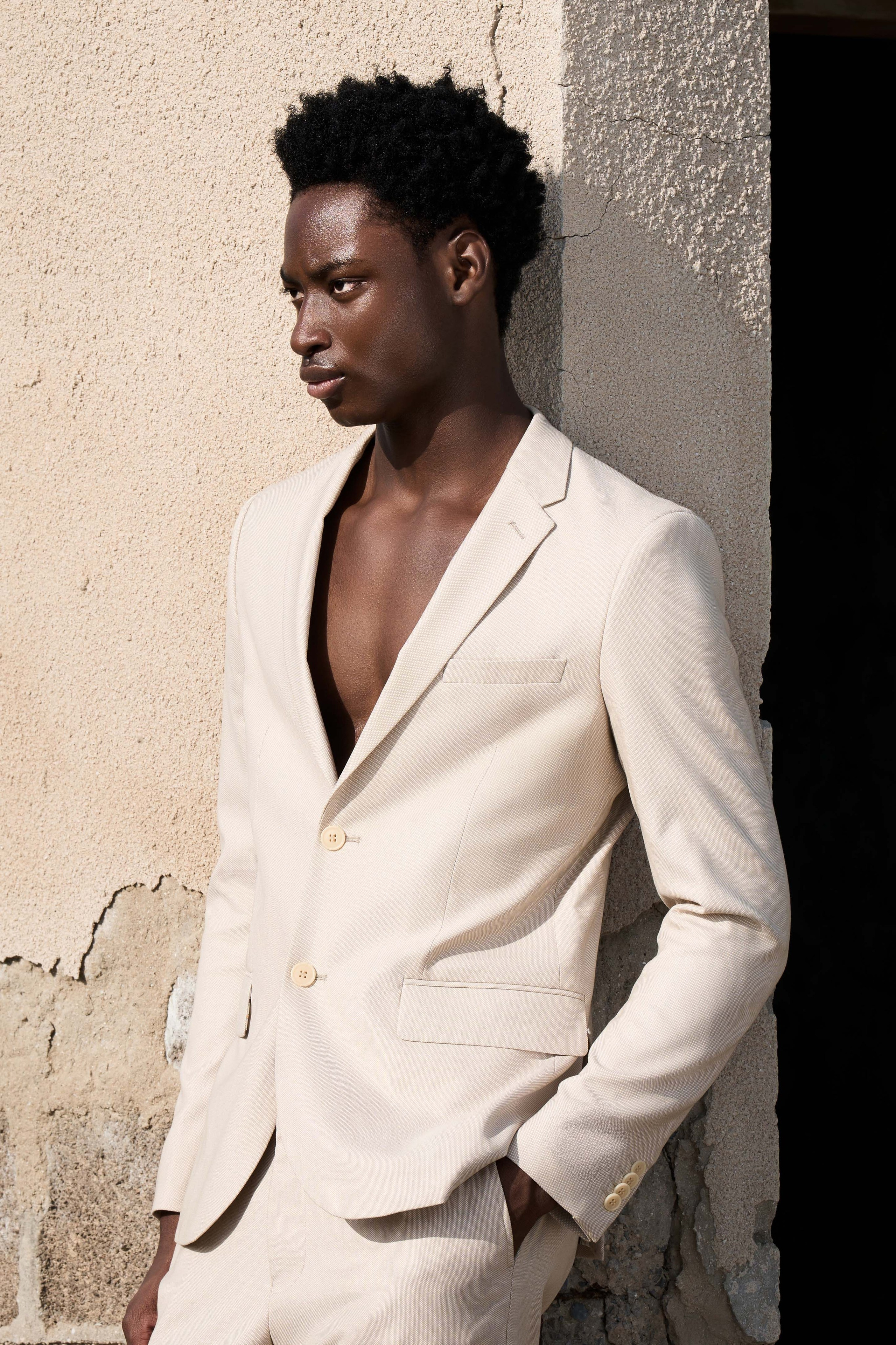 UNMOVED. Spencer Danyil — Dubai Fashion Photographer