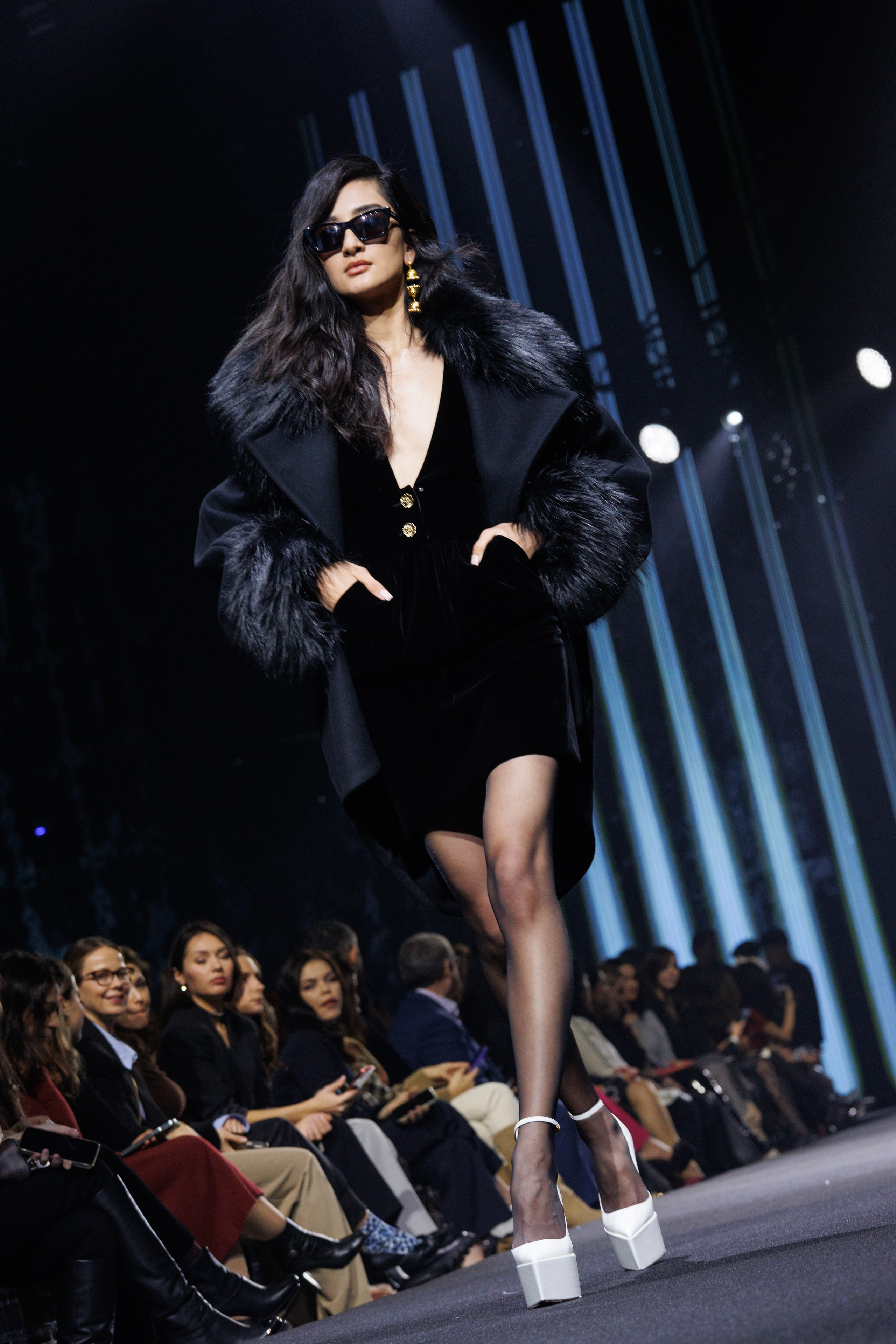 Glamour fashion show Tashkent 2022. Photographer Yura Artykov, Tashkent