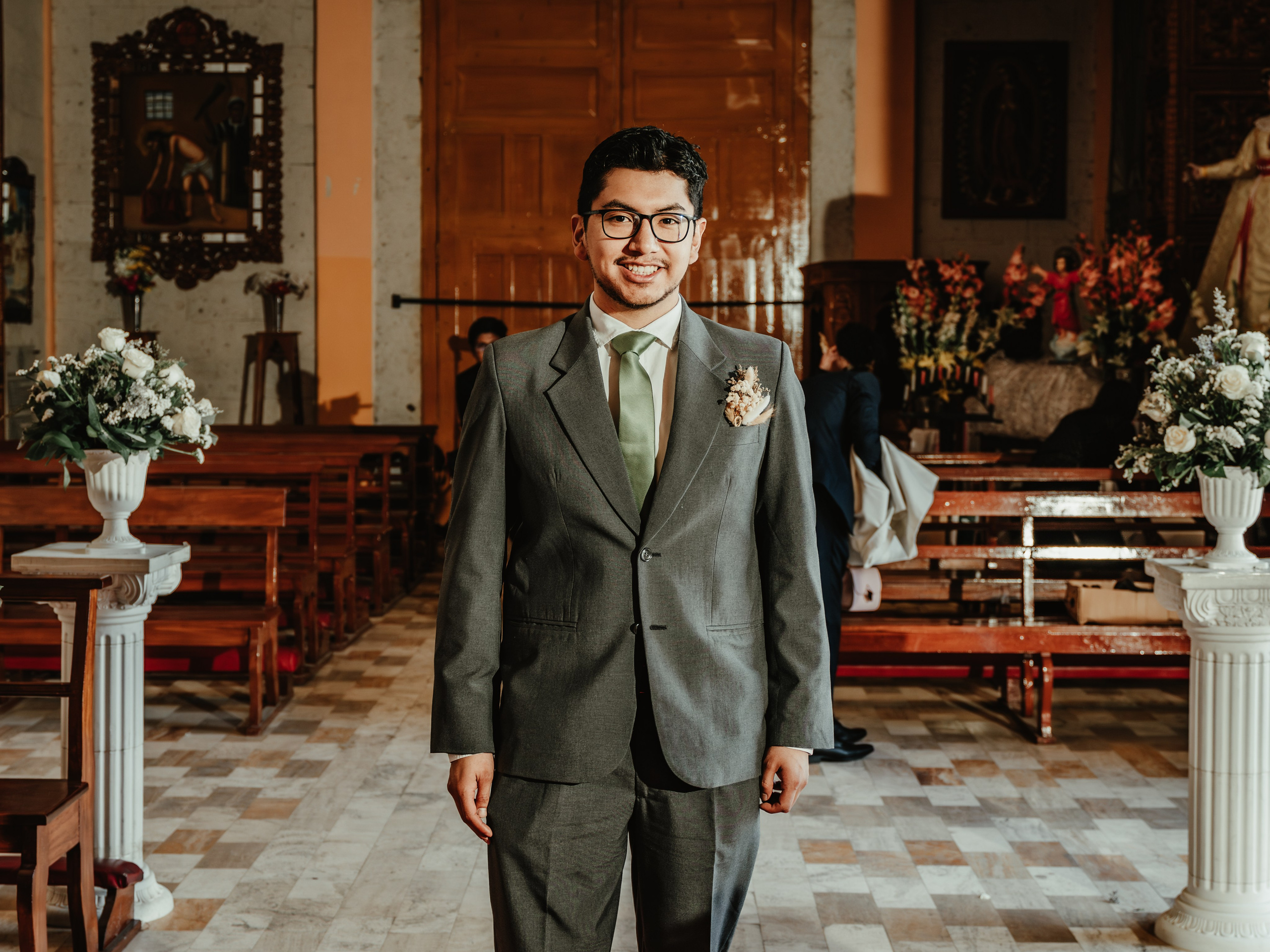 CARLA Y MARIO BODA RELIGIOSA. Studio KVTA | Fotografía y Video de Bodas en Arequipa
