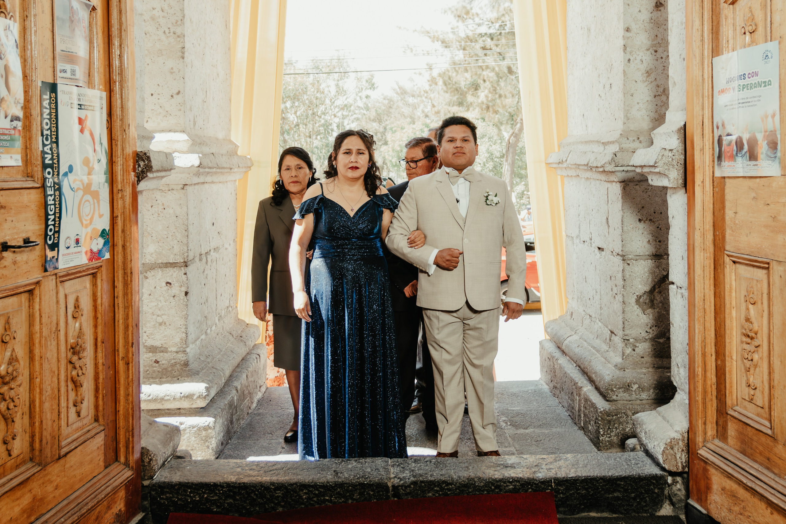VANESSA + FRANKLIN BODA RELIGIOSA. Studio KVTA | Fotografía y Video de Bodas en Arequipa