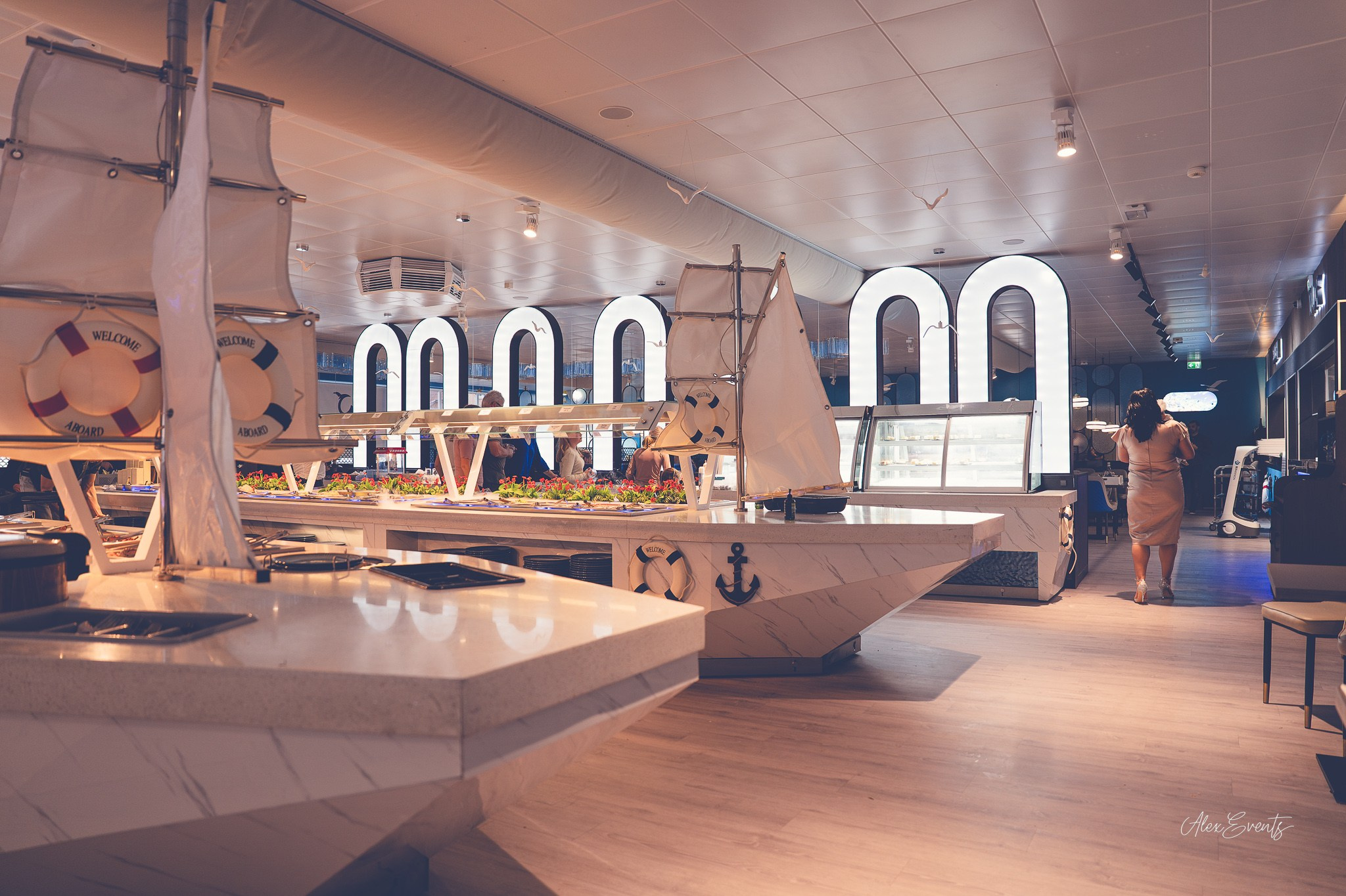 Botez autentic romanesc fotografiat la biserica din Agerbæk Danemarca. AlexEvents Fotograf / Videograf de evenimente Danemarca DK Horsens, Arhus, Odense, Vejle.Nunta, botez, foto-studio