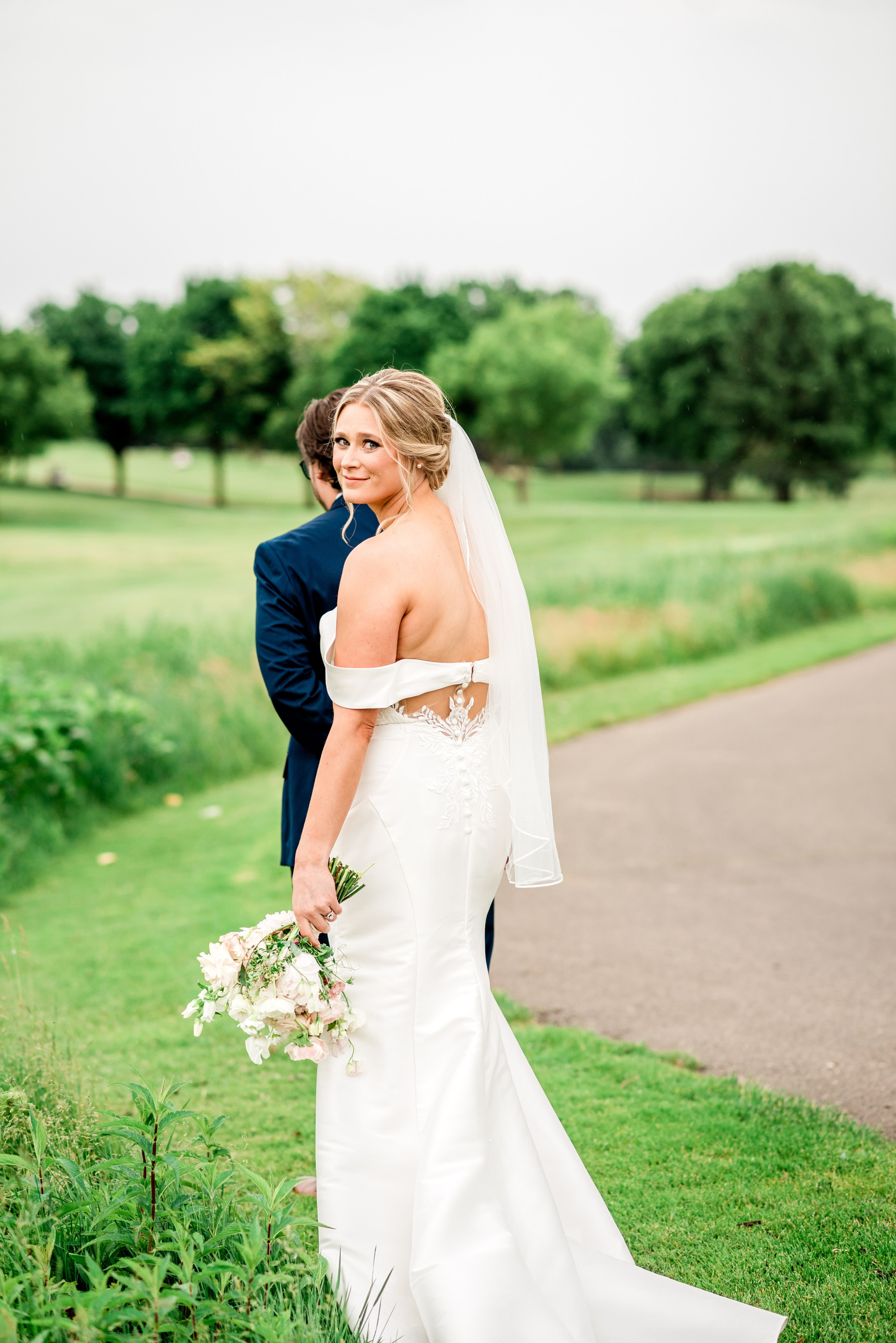 Elegant Wedding at Fox Hills Golf & Banquet Center | Plymouth MI Wedding Photographer. Alexandria Danielle Photography | Fort Wayne & Indianapolis Wedding Photographer