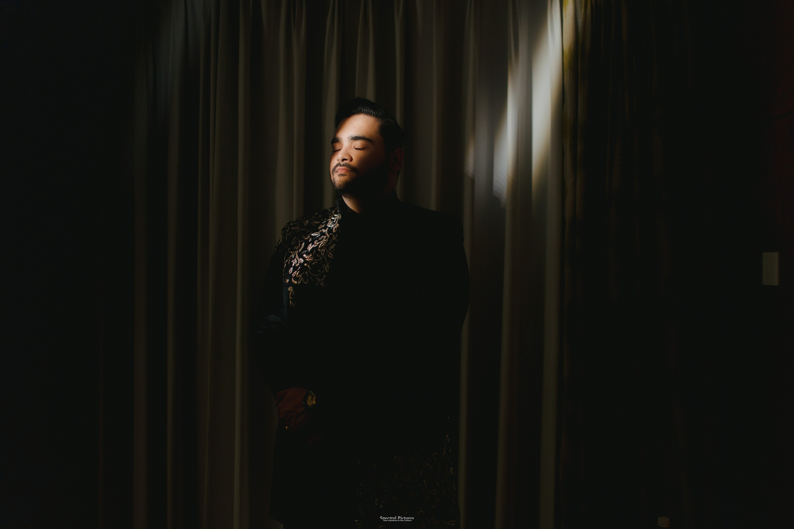 #ADIकीAESHहै