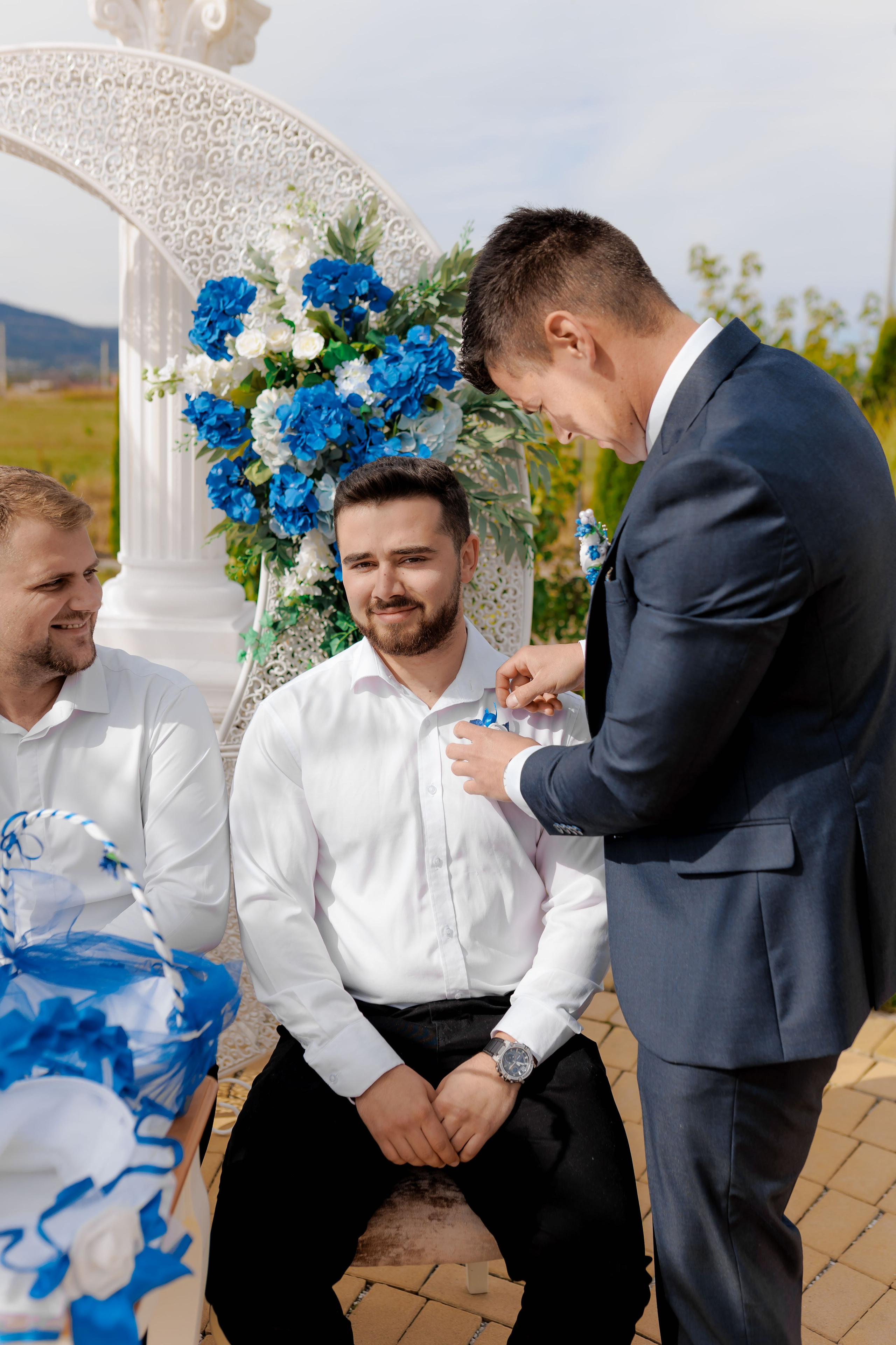Loredana & Emilian – Ziua Nunții | Videografie - fotografie Botez Suceava, Iași, Botoșani. Servicii foto-video profesionale, pentru momente de neuitat