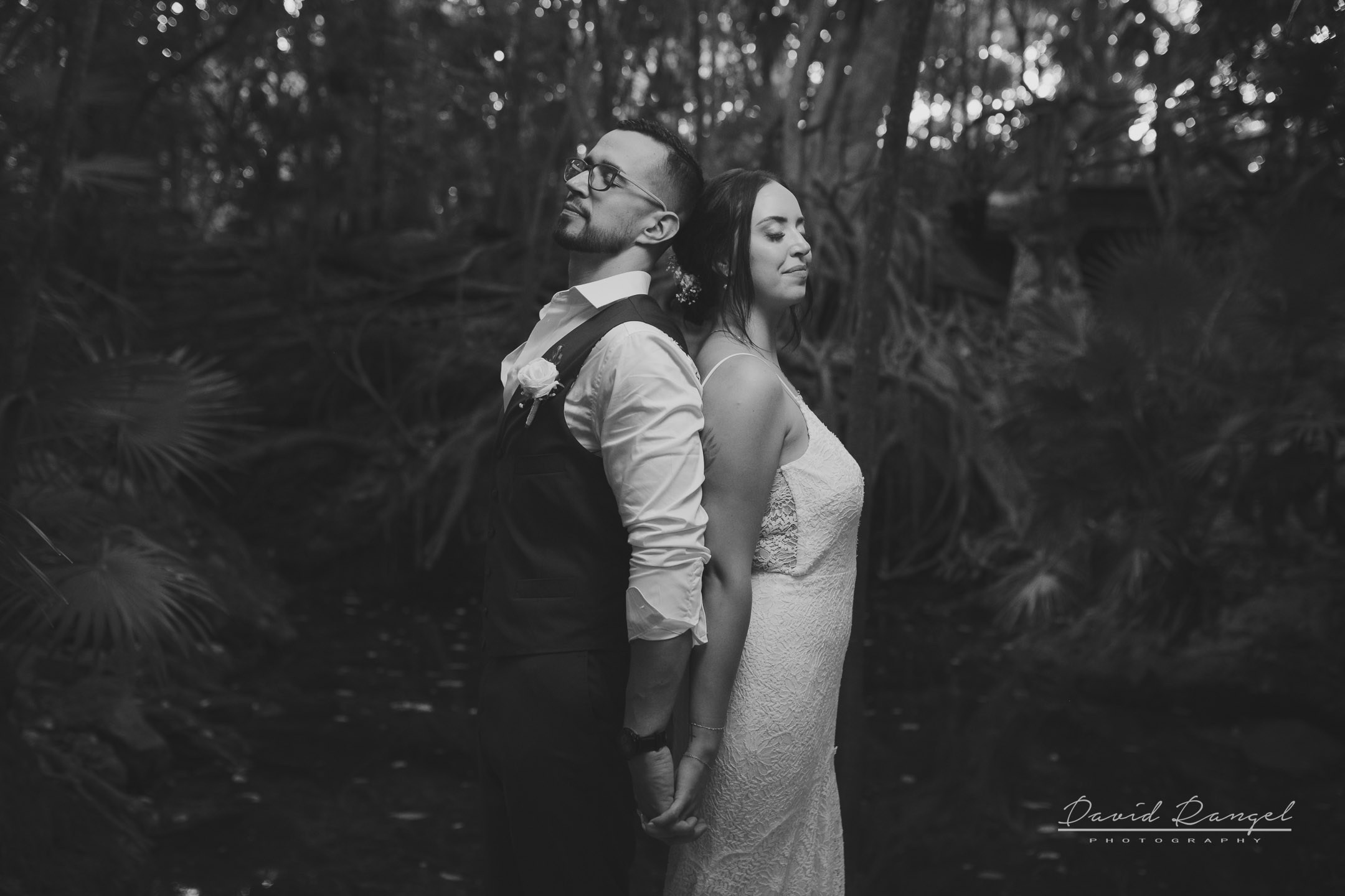 Classic Weddings. Destination wedding photographer based in Cancun and Riviera Maya with service worldwide