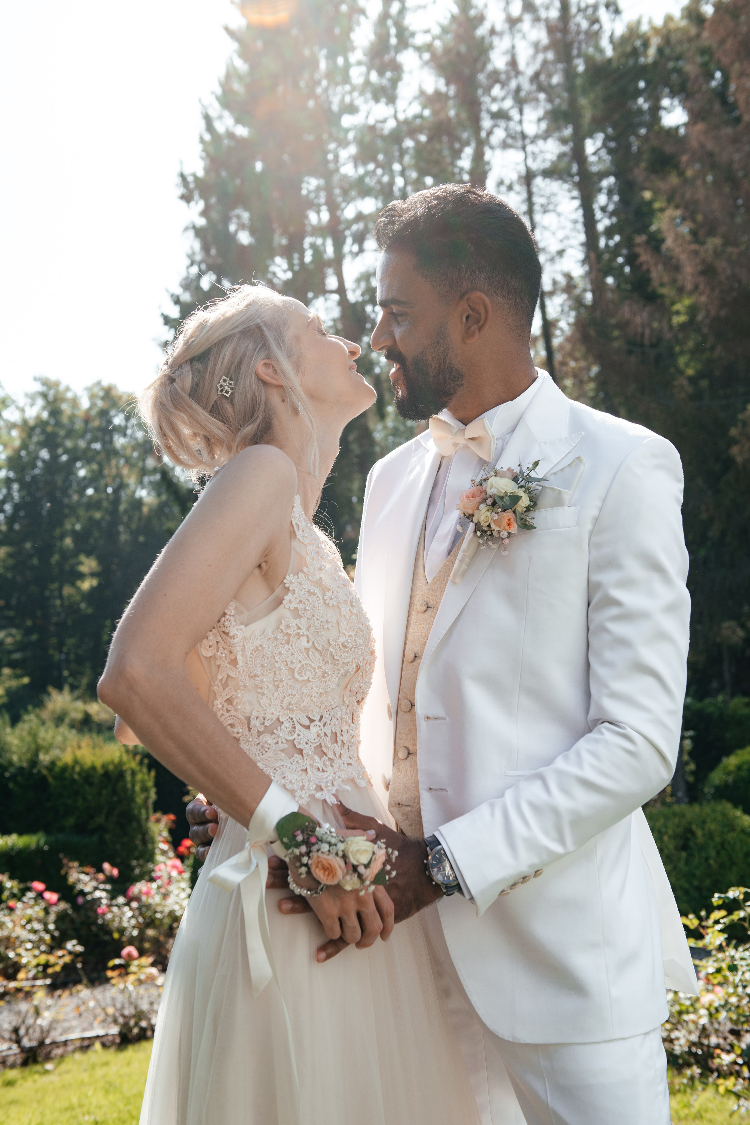 I am Elena Altendorfer. Wedding photographer in Zurich and Switzerland