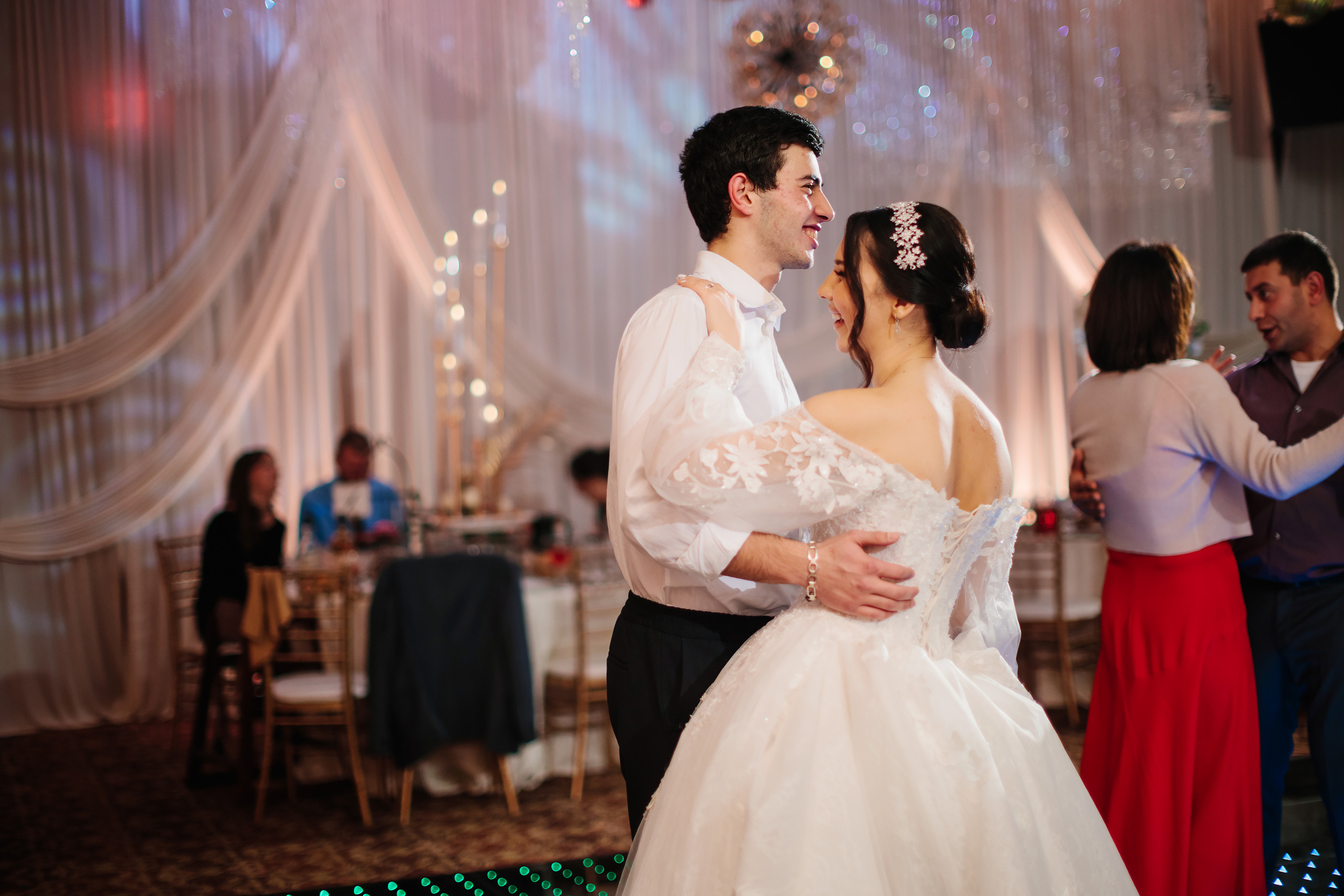 12.17.2021 Wedding. Wedding family event photographer in Chicago Nick Yushevich