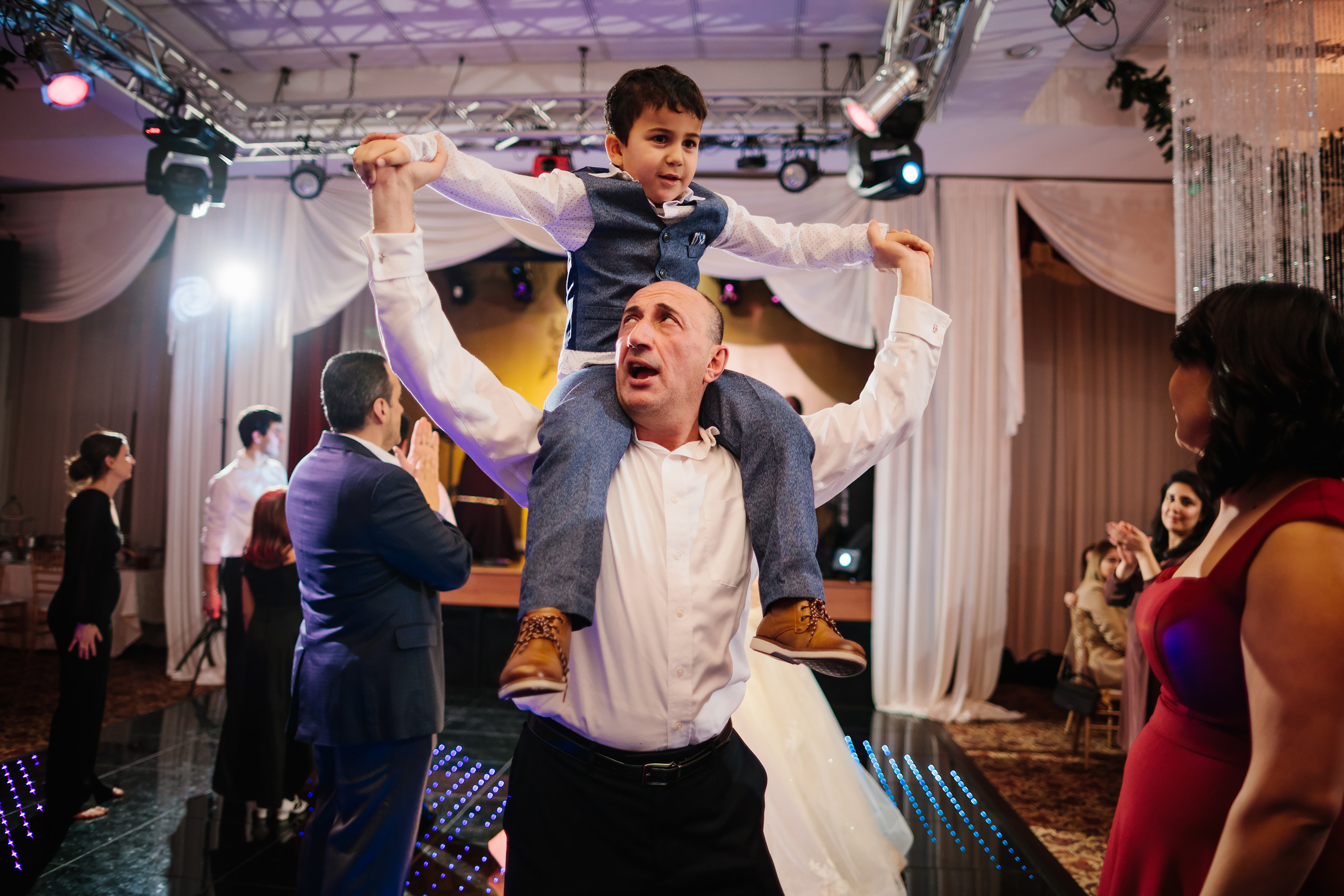 12.17.2021 Wedding. Wedding family event photographer in Chicago Nick Yushevich