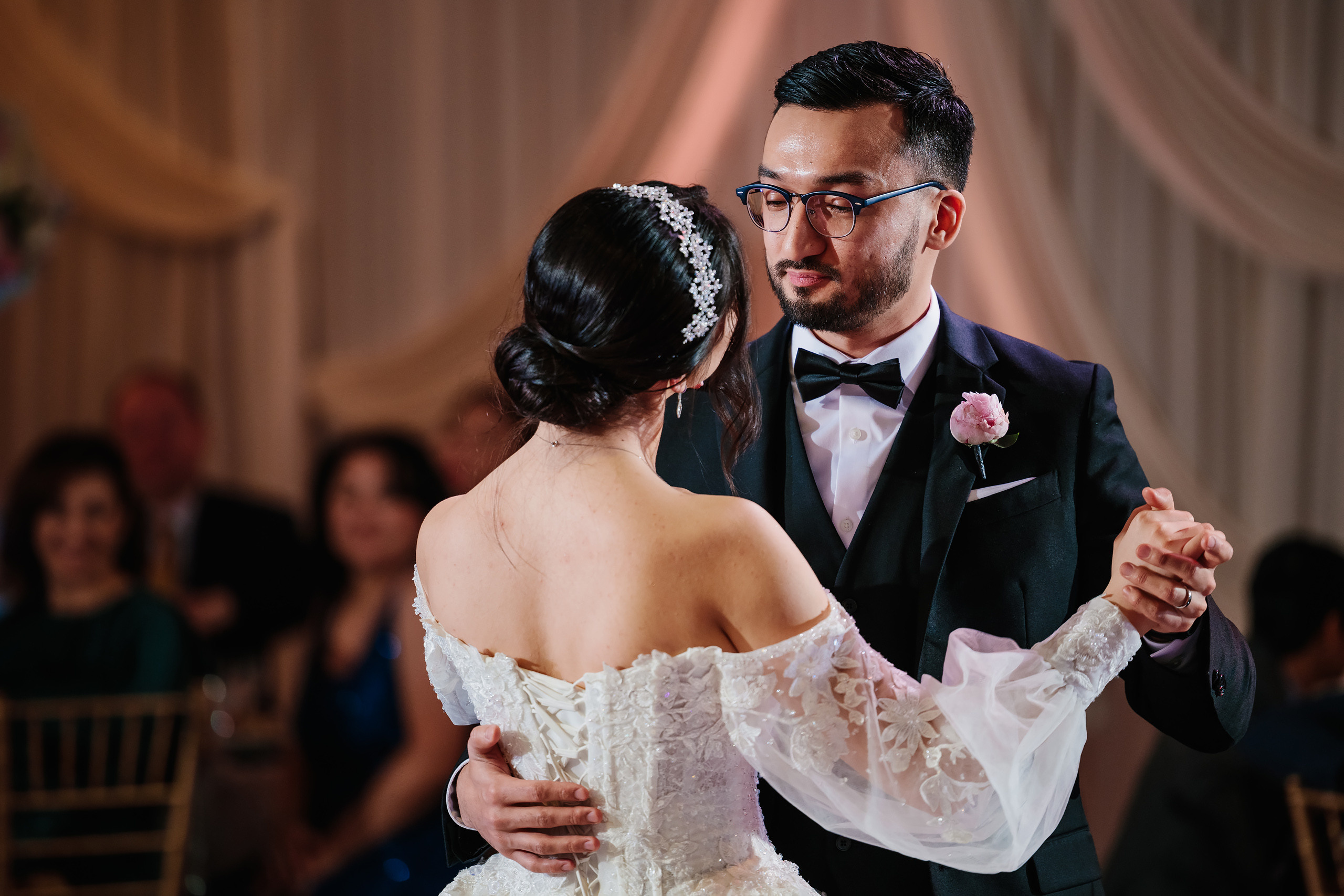 12.17.2021 Wedding. Wedding family event photographer in Chicago Nick Yushevich