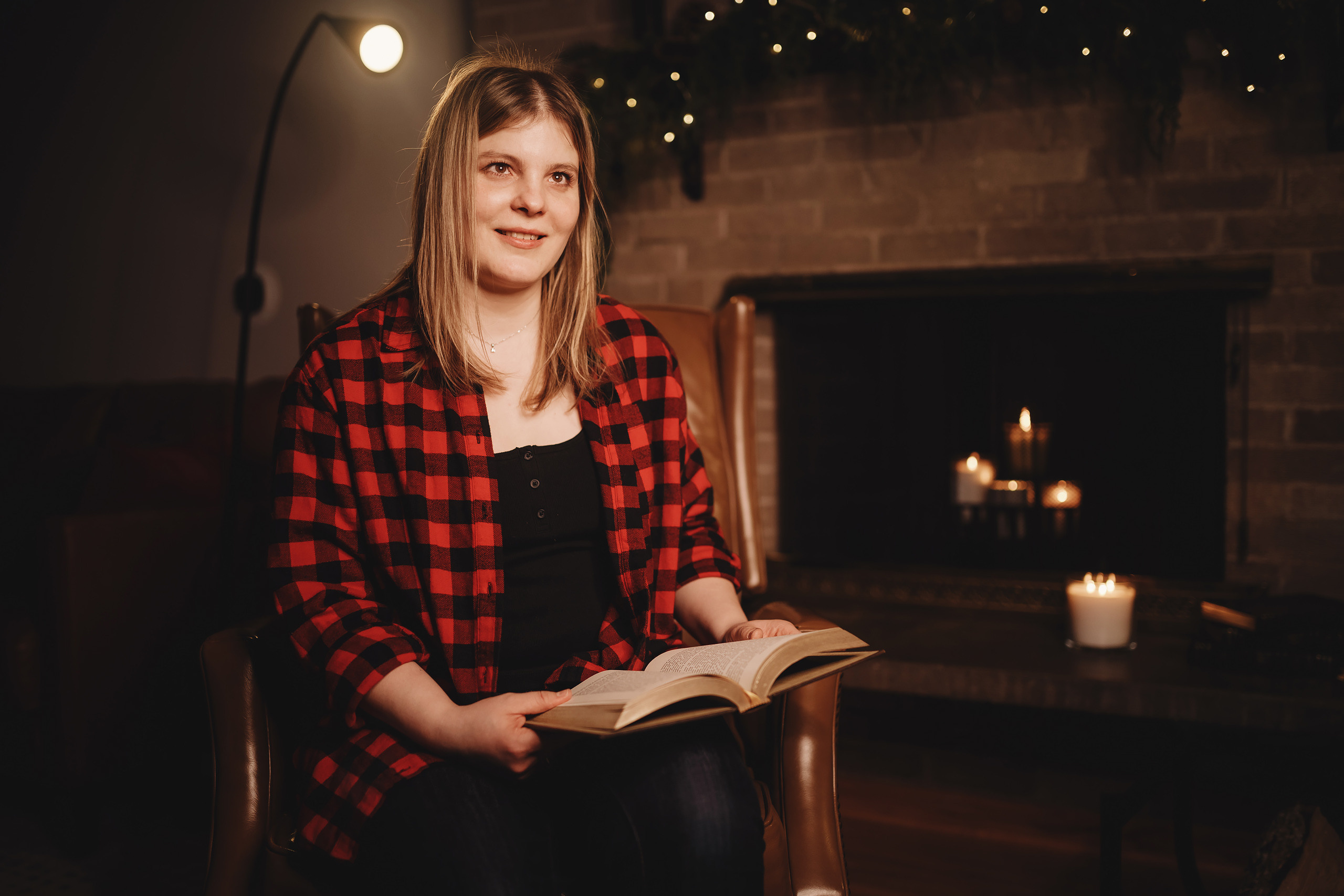 01302022 Christmas Photoshoot. Wedding family event photographer in Chicago Nick Yushevich