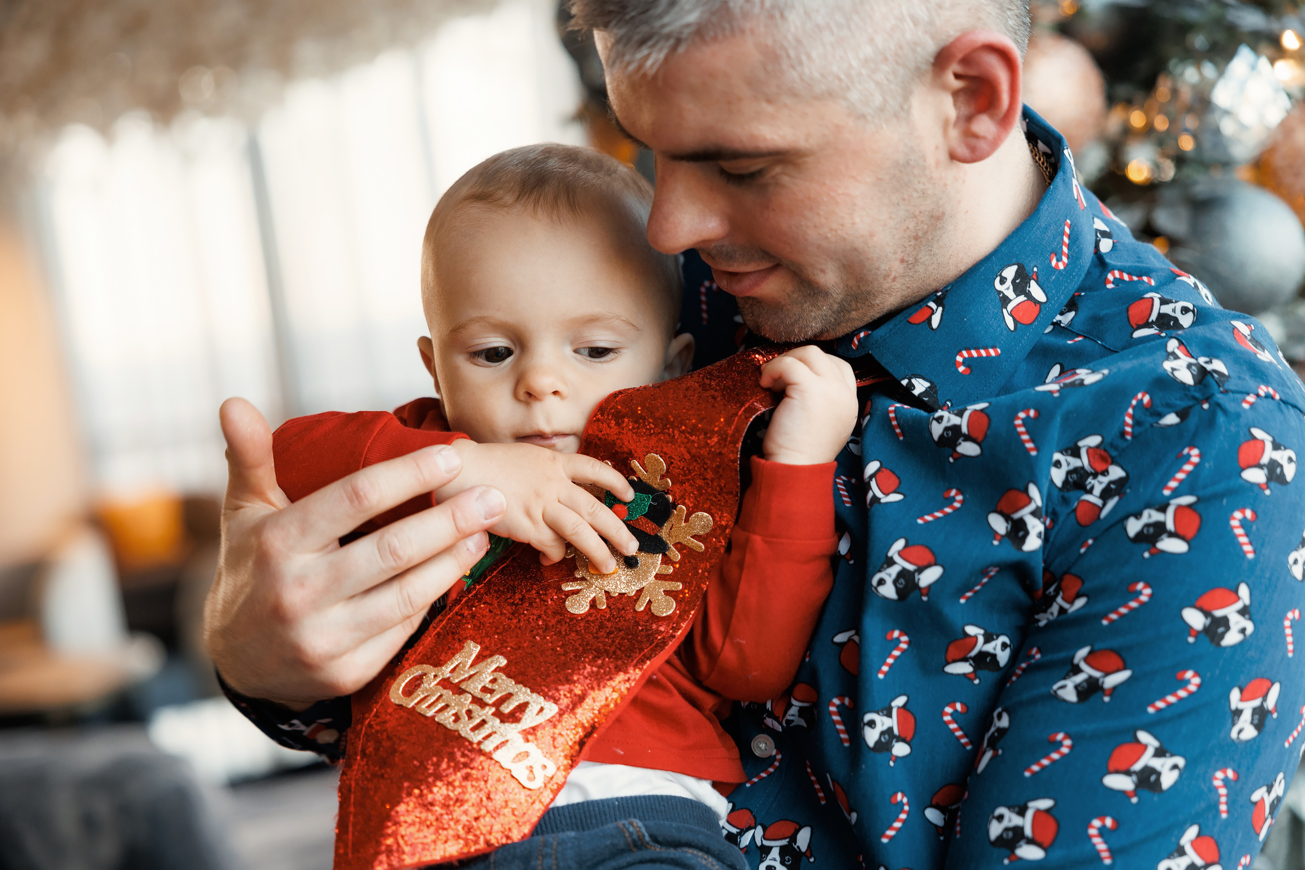 12192021 Christmas Photoshoot. Wedding family event photographer in Chicago Nick Yushevich