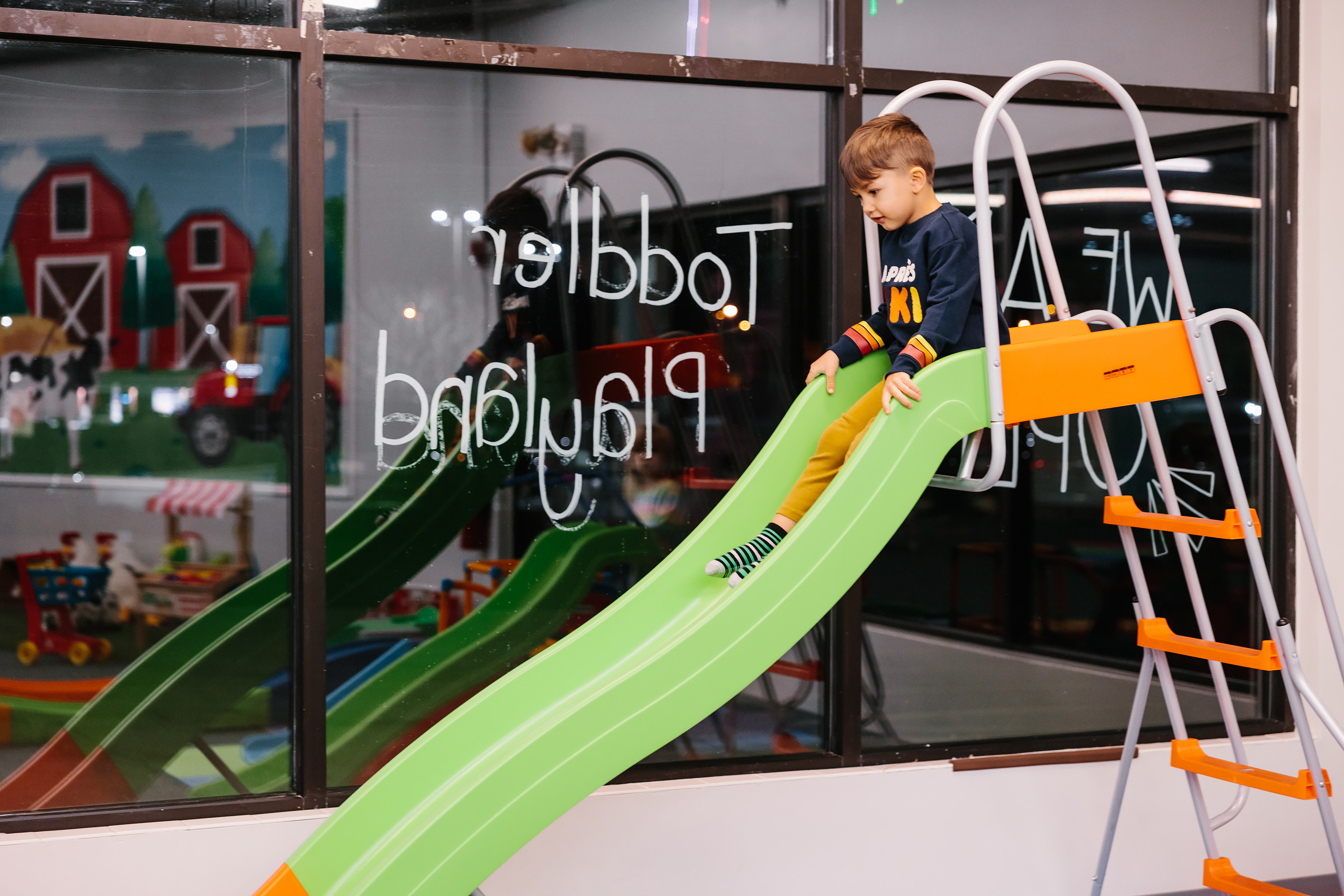 12.18.2021 Birthday Party. Wedding family event photographer in Chicago Nick Yushevich