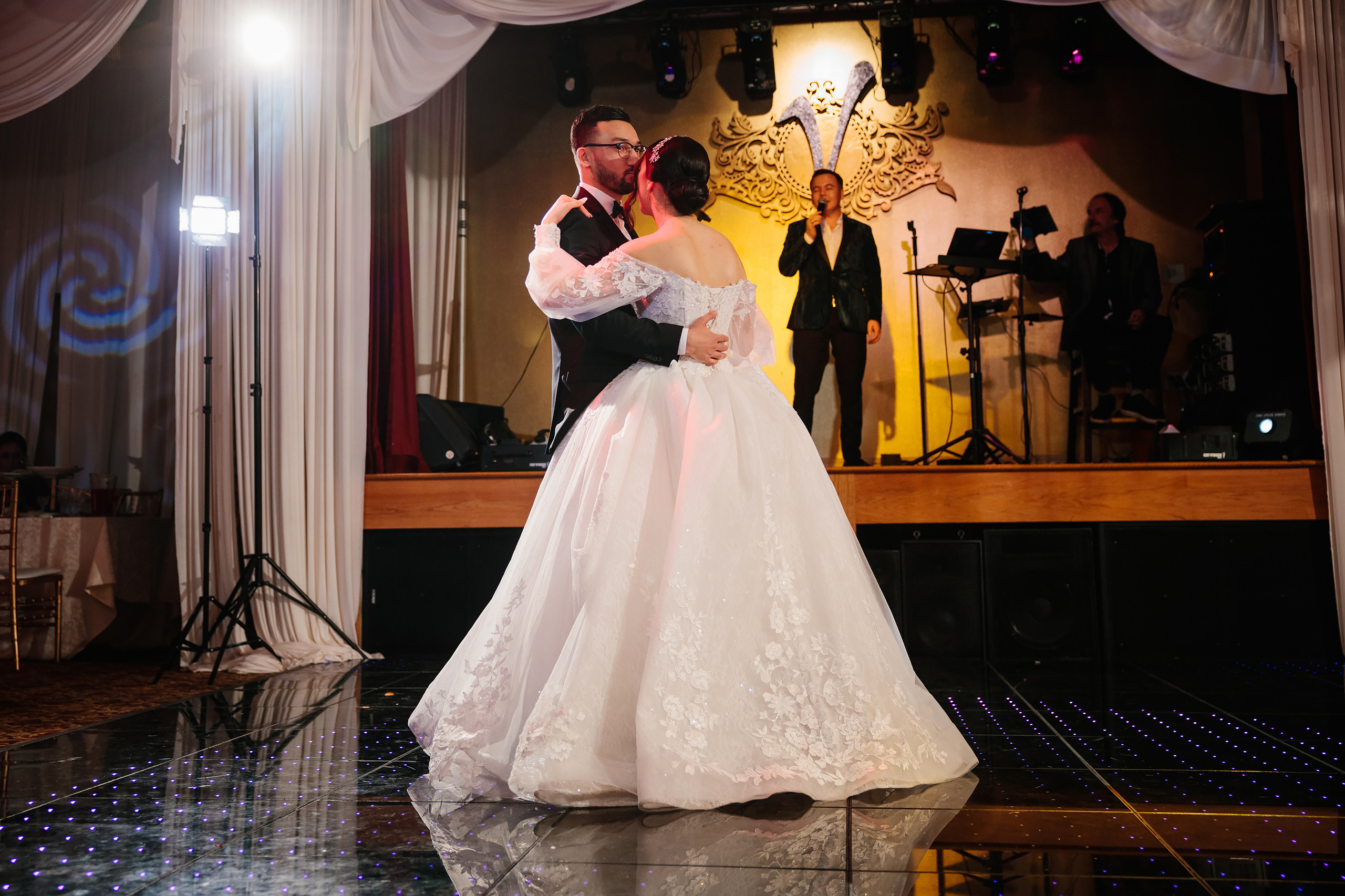 12.17.2021 Wedding. Wedding family event photographer in Chicago Nick Yushevich