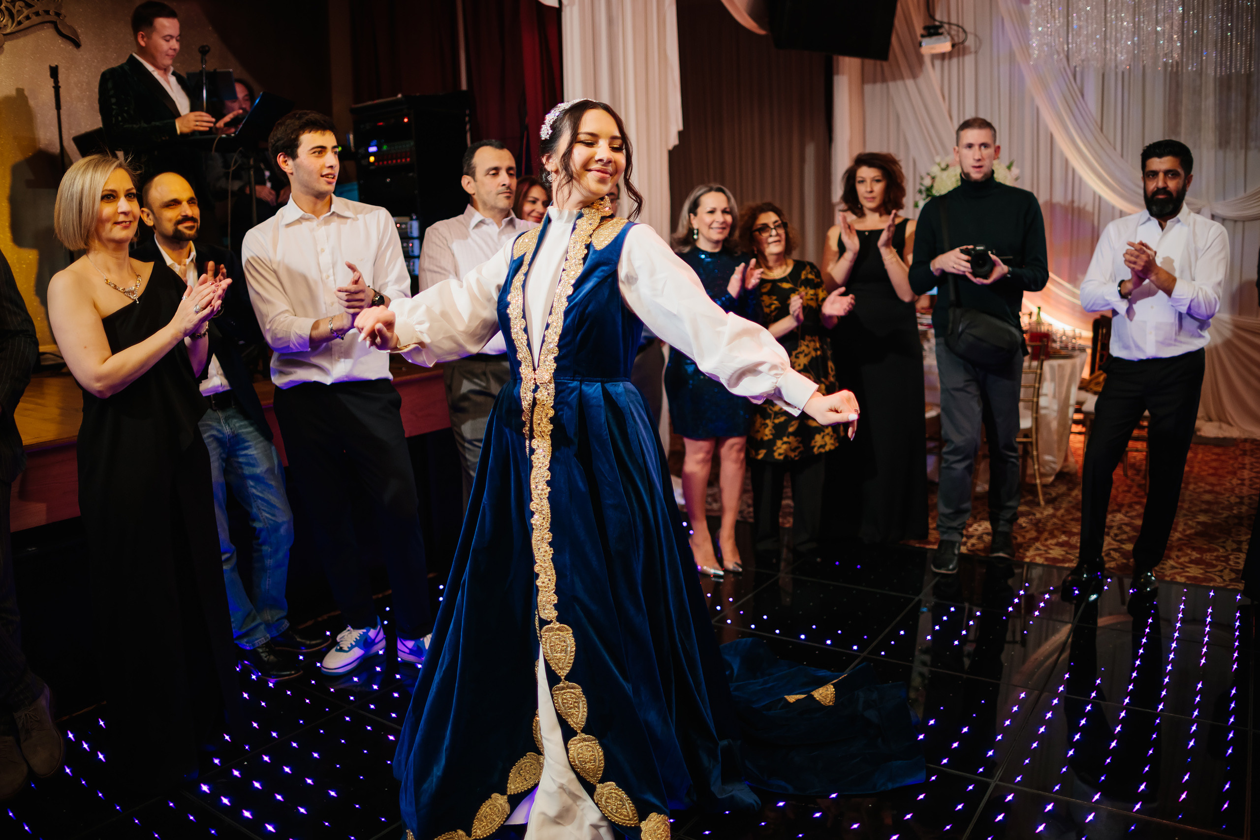 12.17.2021 Wedding. Wedding family event photographer in Chicago Nick Yushevich