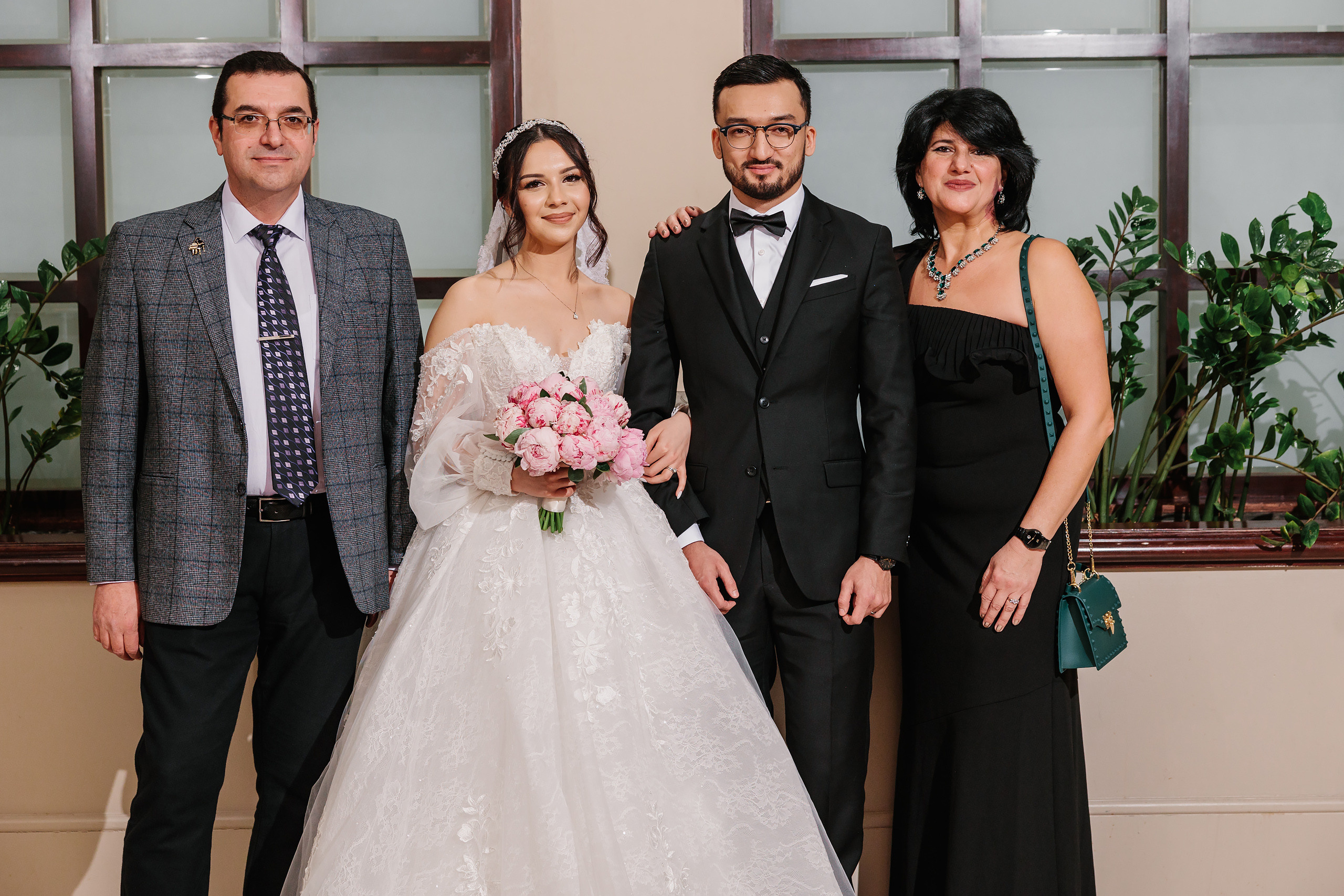 12.17.2021 Wedding. Wedding family event photographer in Chicago Nick Yushevich