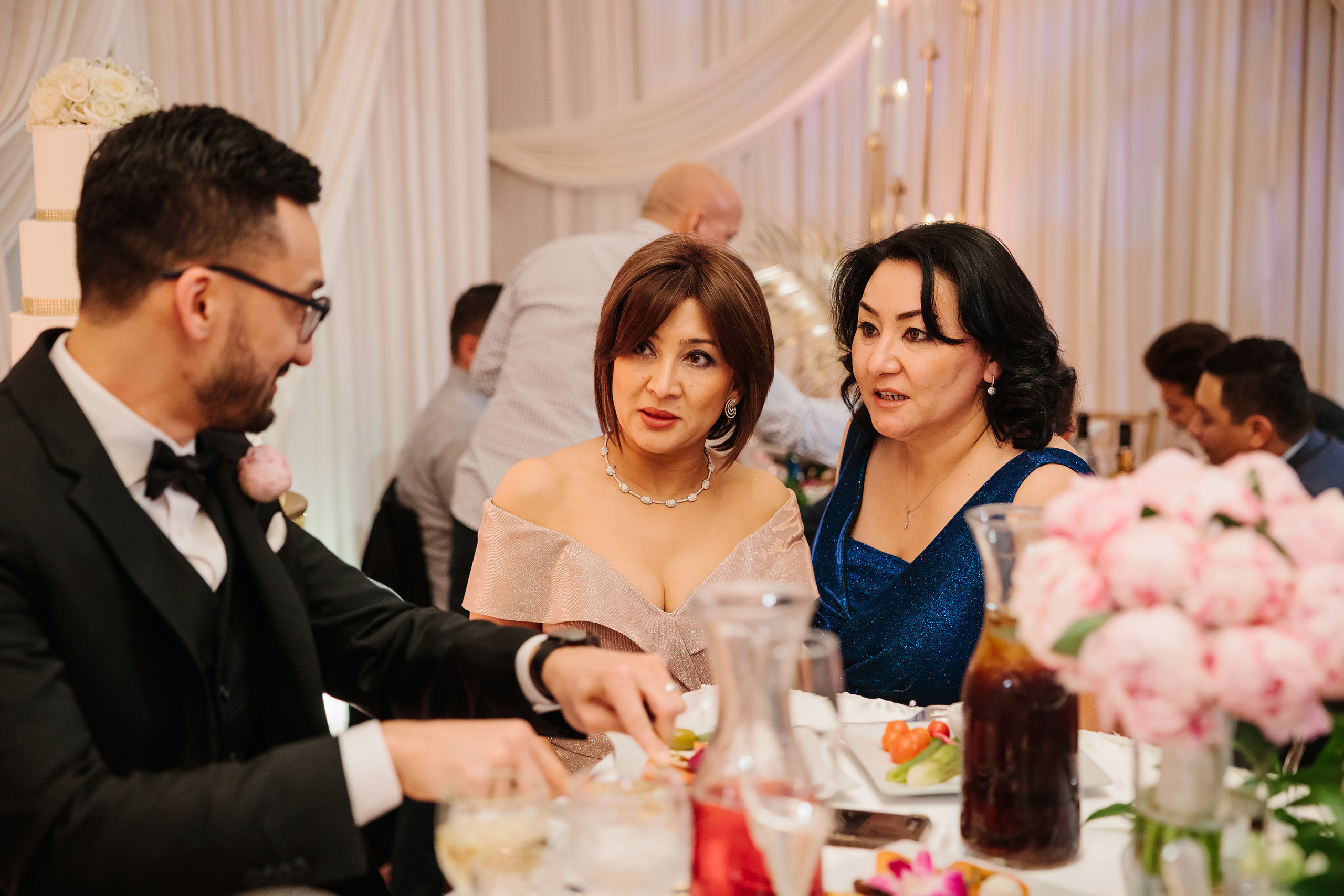 12.17.2021 Wedding. Wedding family event photographer in Chicago Nick Yushevich