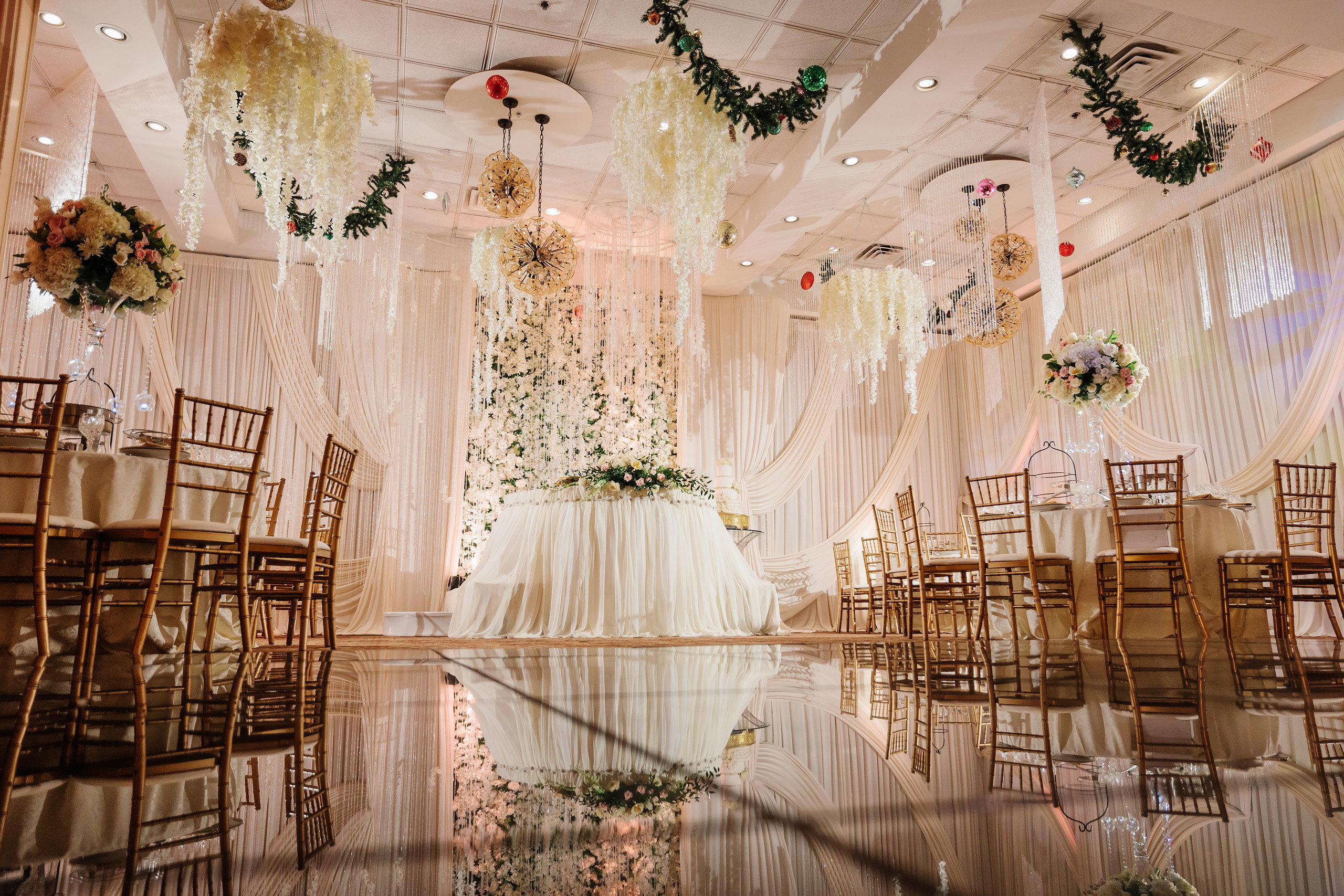 12.17.2021 Wedding. Wedding family event photographer in Chicago Nick Yushevich