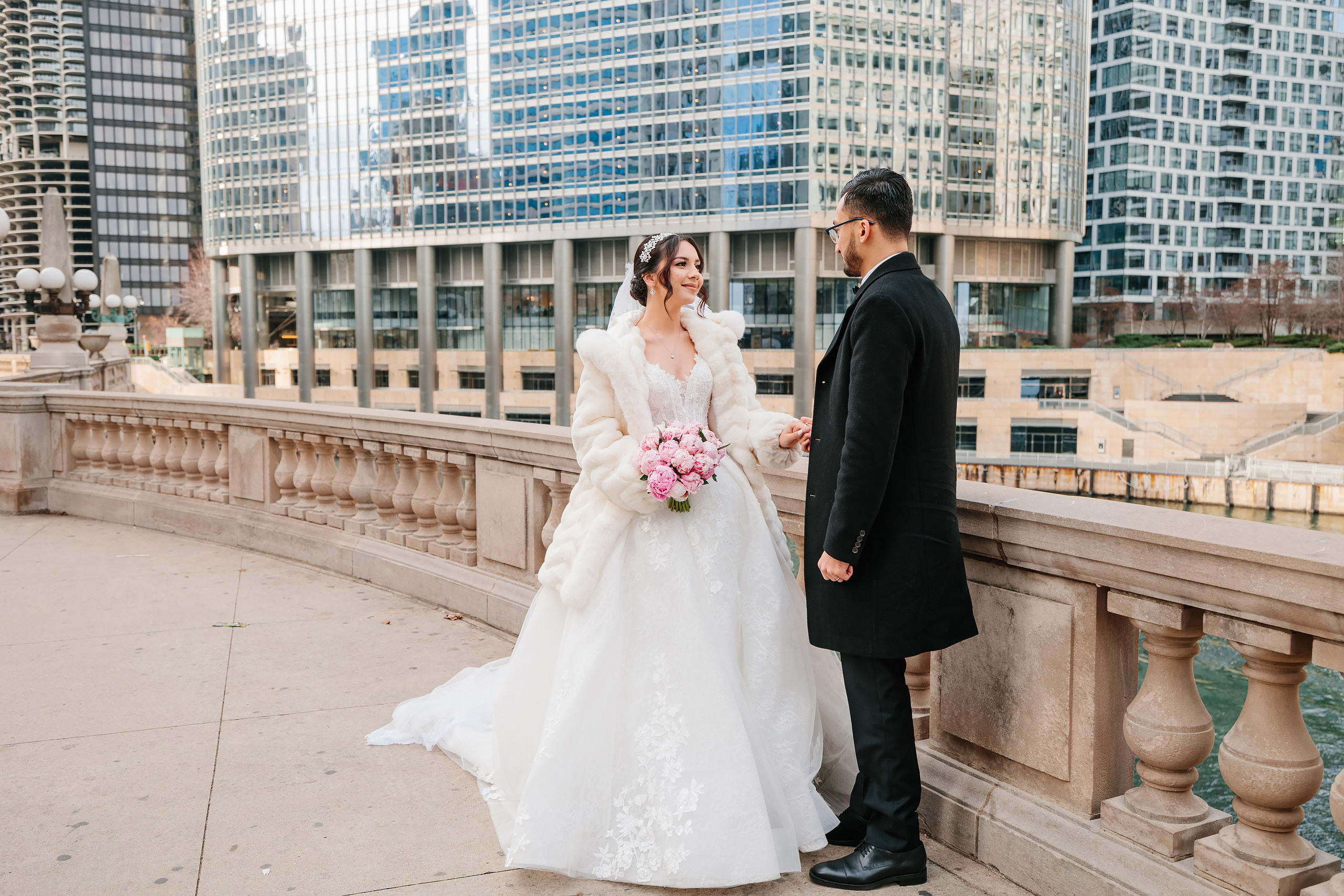 12.17.2021 Wedding. Wedding family event photographer in Chicago Nick Yushevich
