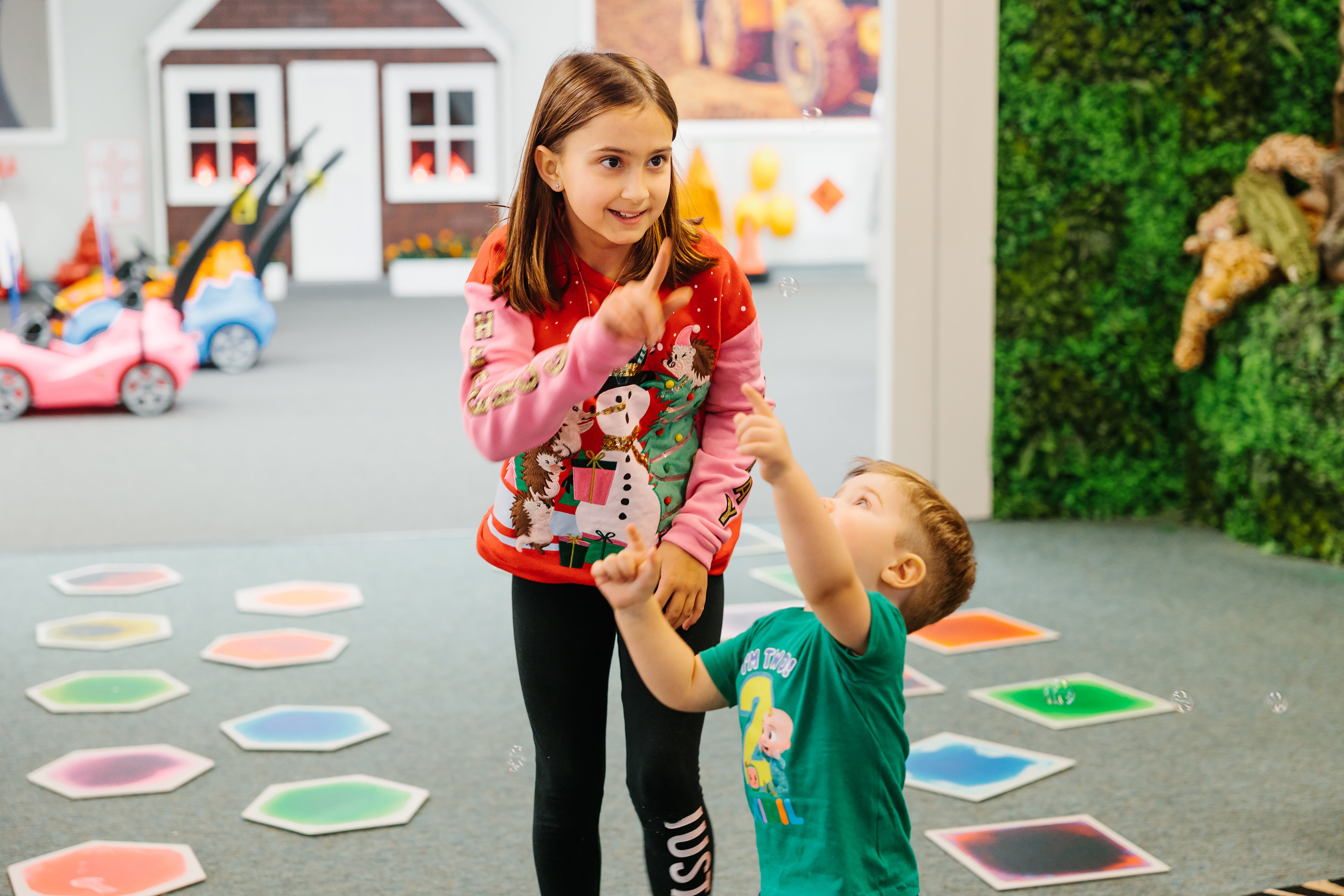 12.18.2021 Birthday Party. Wedding family event photographer in Chicago Nick Yushevich