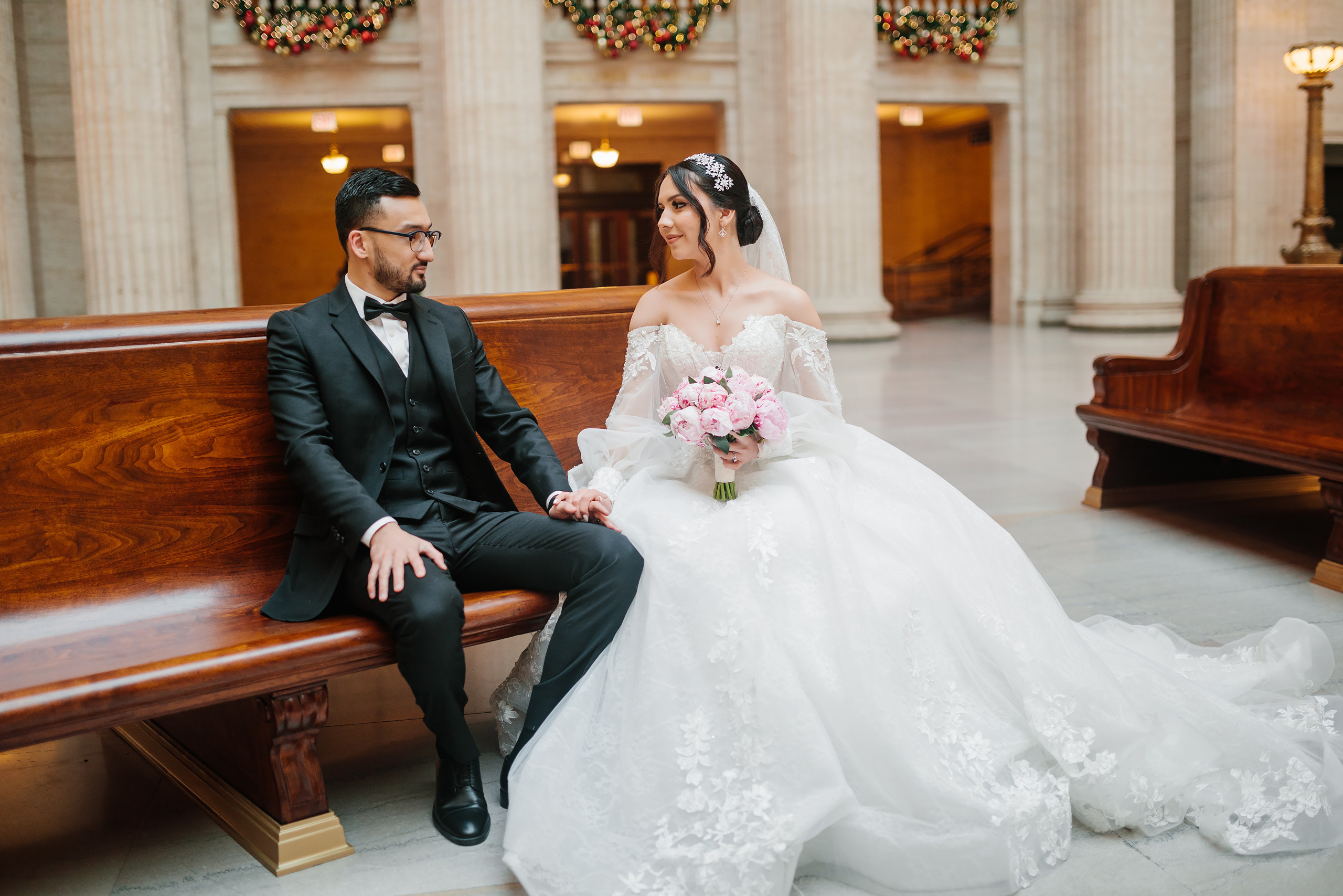 12.17.2021 Wedding. Wedding family event photographer in Chicago Nick Yushevich