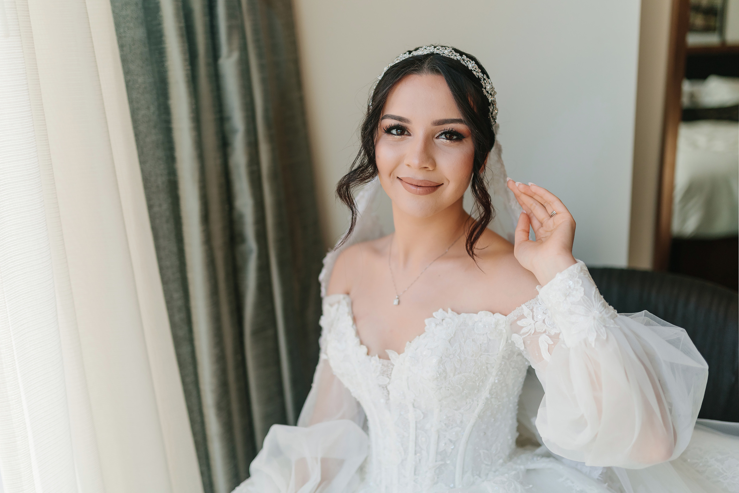 12.17.2021 Wedding. Wedding family event photographer in Chicago Nick Yushevich