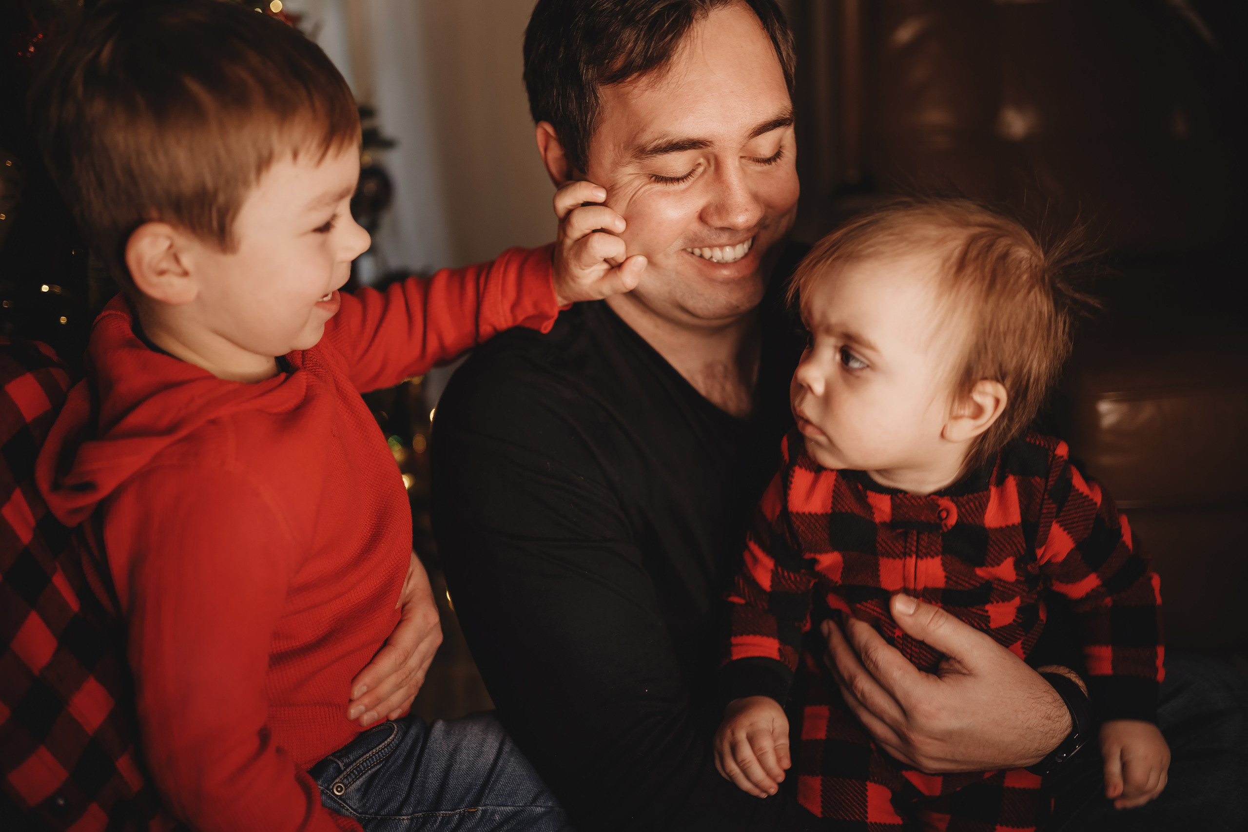 01302022 Christmas Photoshoot. Wedding family event photographer in Chicago Nick Yushevich