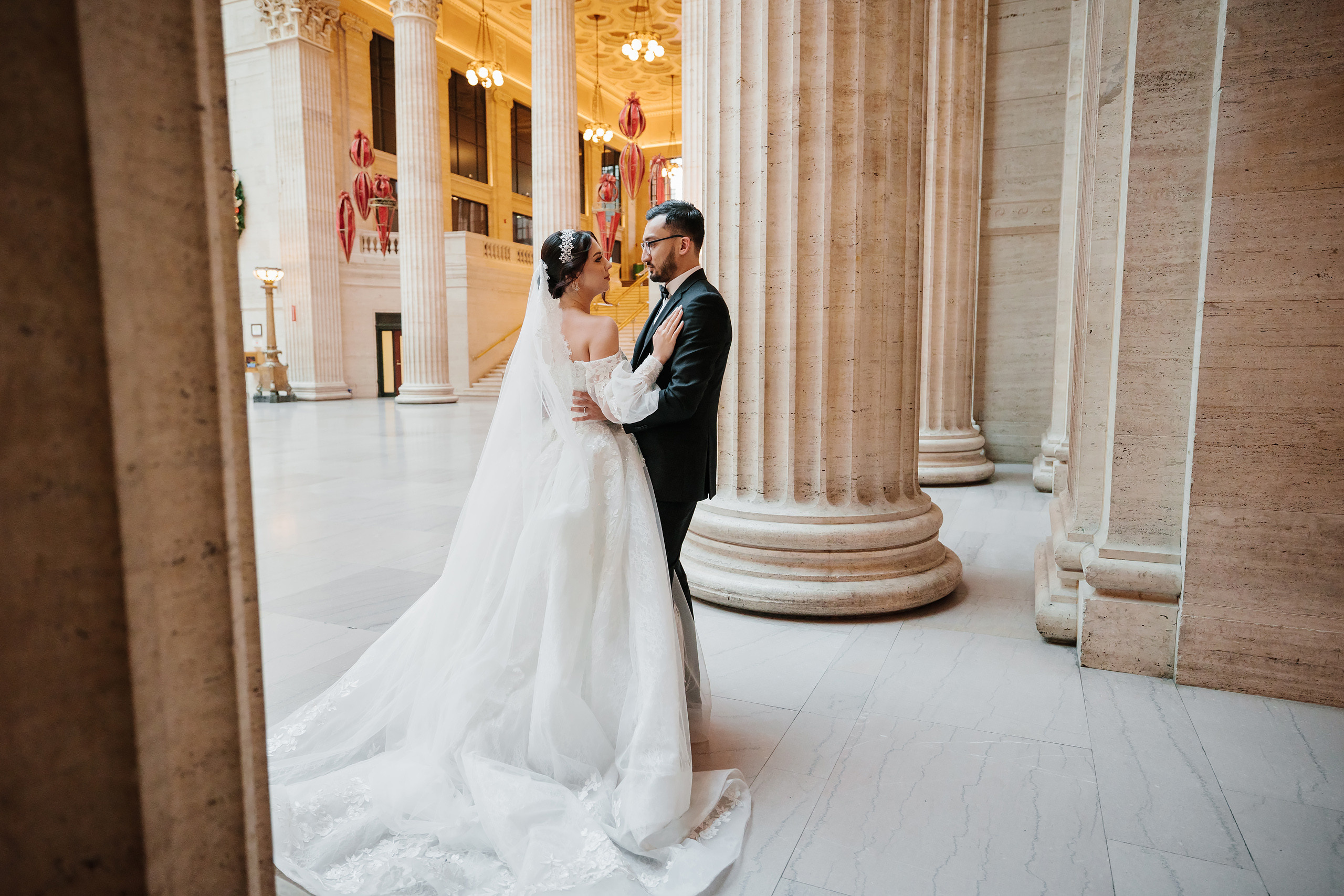 12.17.2021 Wedding. Wedding family event photographer in Chicago Nick Yushevich