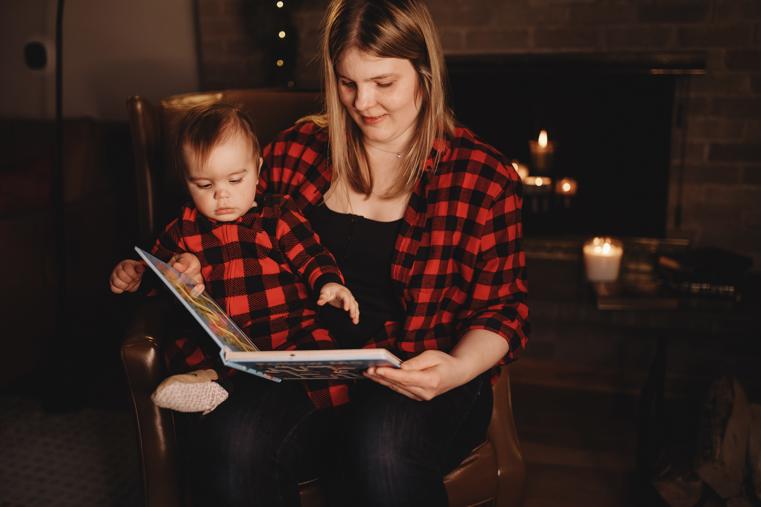 01302022 Christmas Photoshoot. Wedding family event photographer in Chicago Nick Yushevich