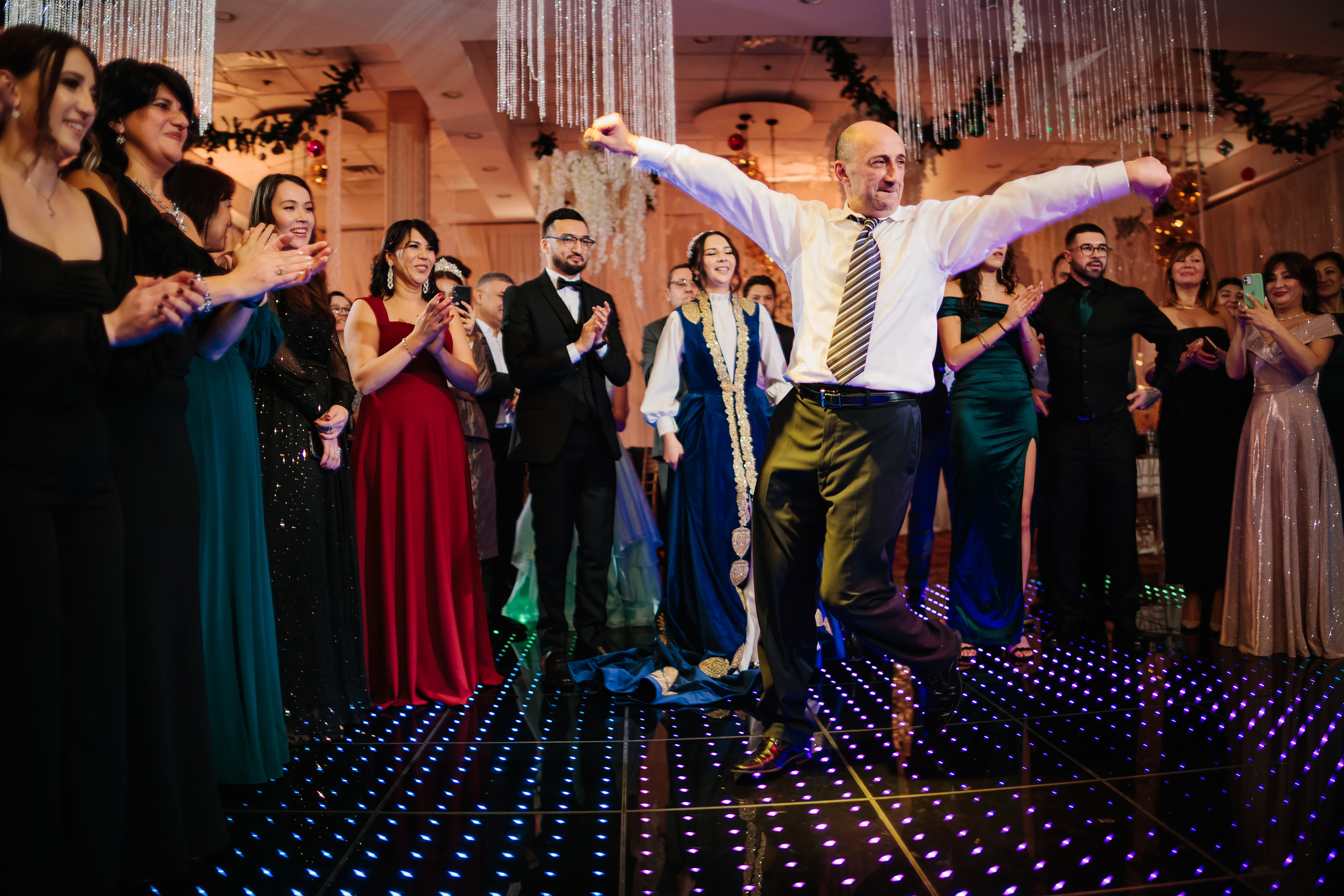 12.17.2021 Wedding. Wedding family event photographer in Chicago Nick Yushevich