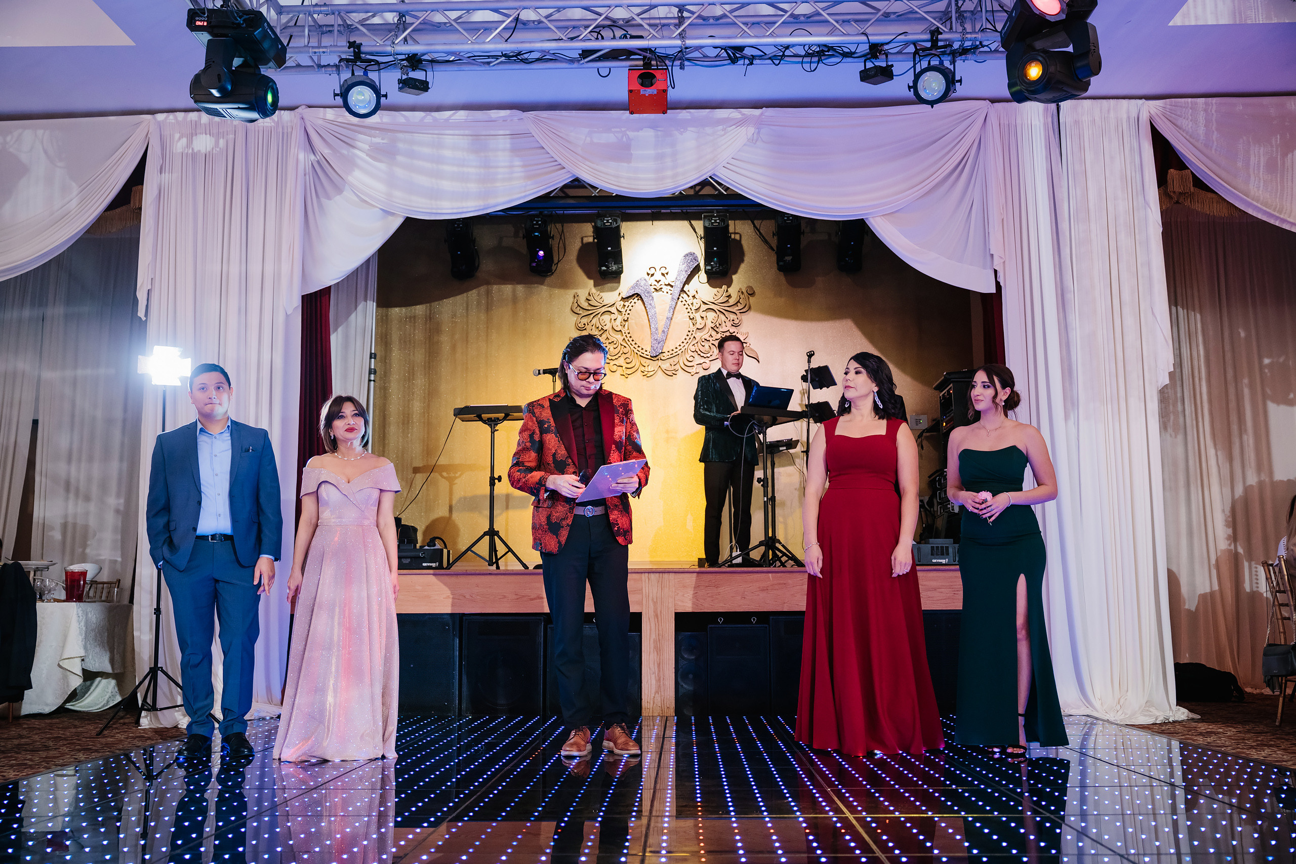 12.17.2021 Wedding. Wedding family event photographer in Chicago Nick Yushevich