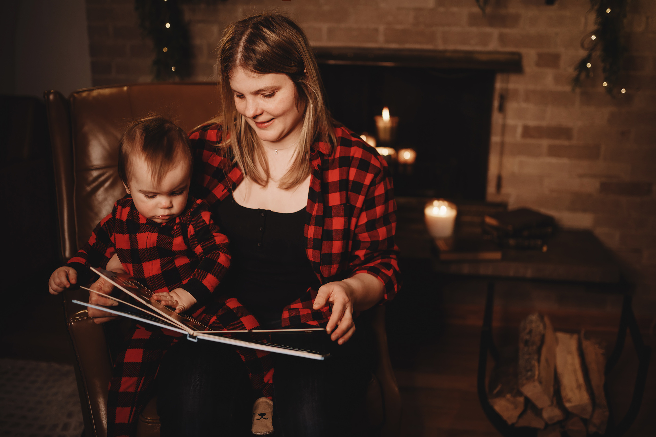 01302022 Christmas Photoshoot. Wedding family event photographer in Chicago Nick Yushevich